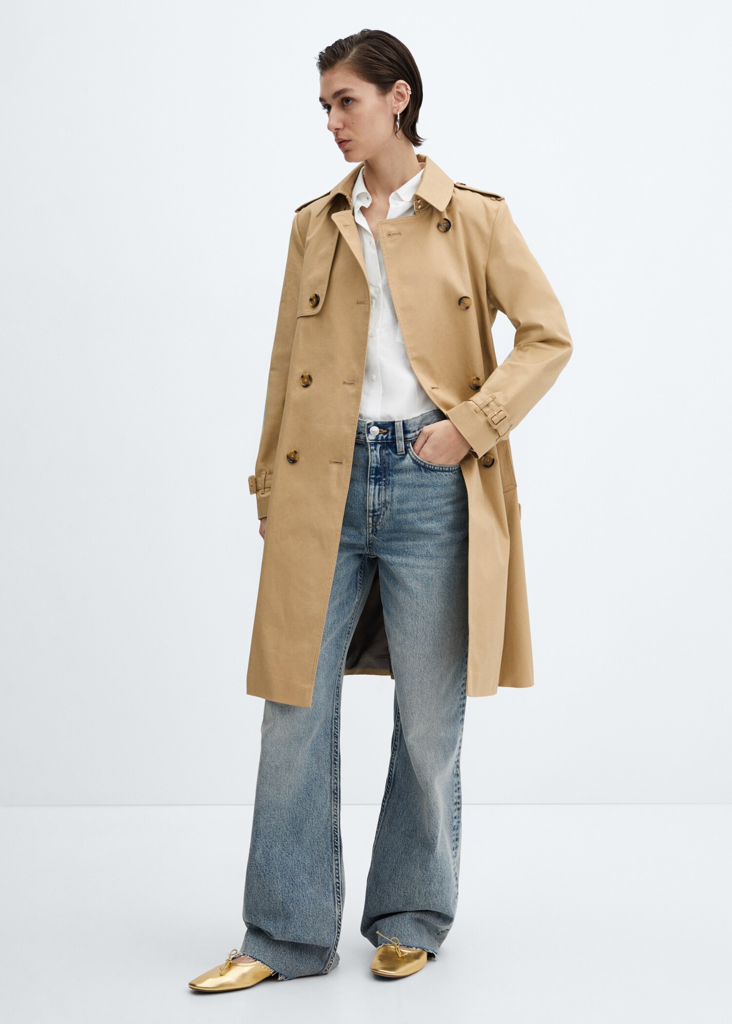 Classic trench coat with belt - General plane