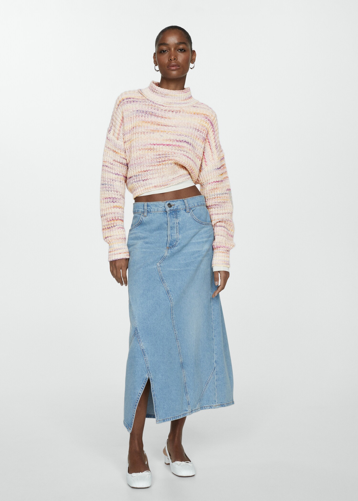 Knitted cropped sweater - General plane
