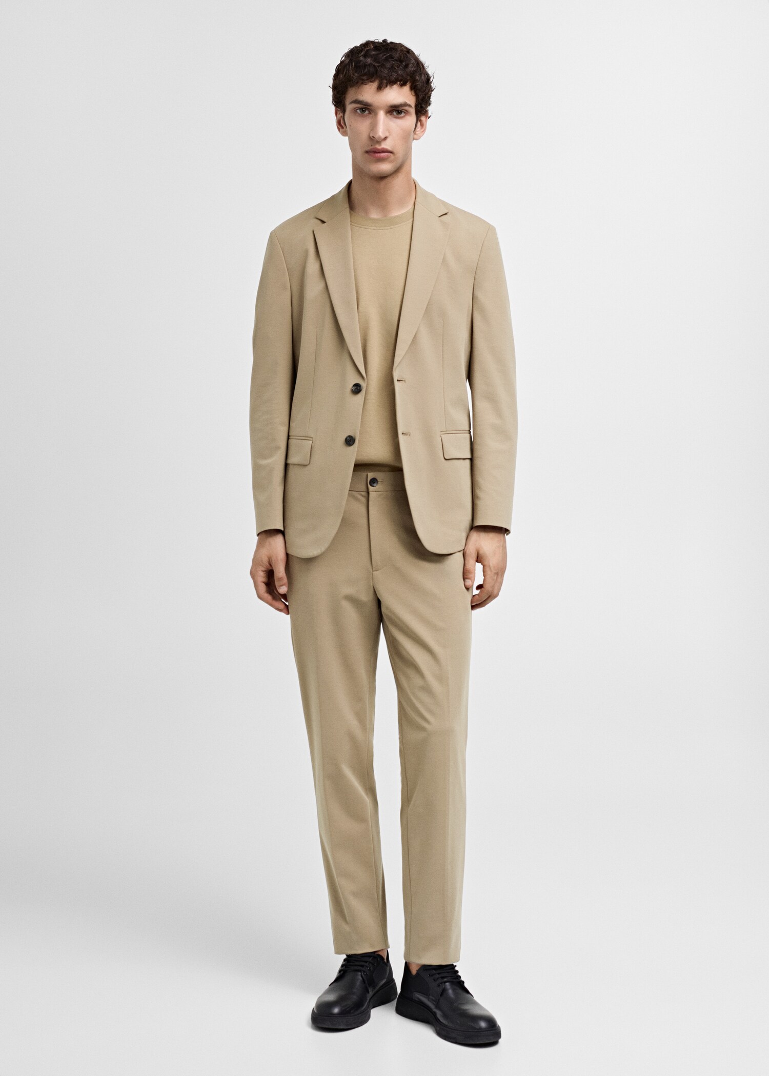 Americana traje slim fit - Plano general