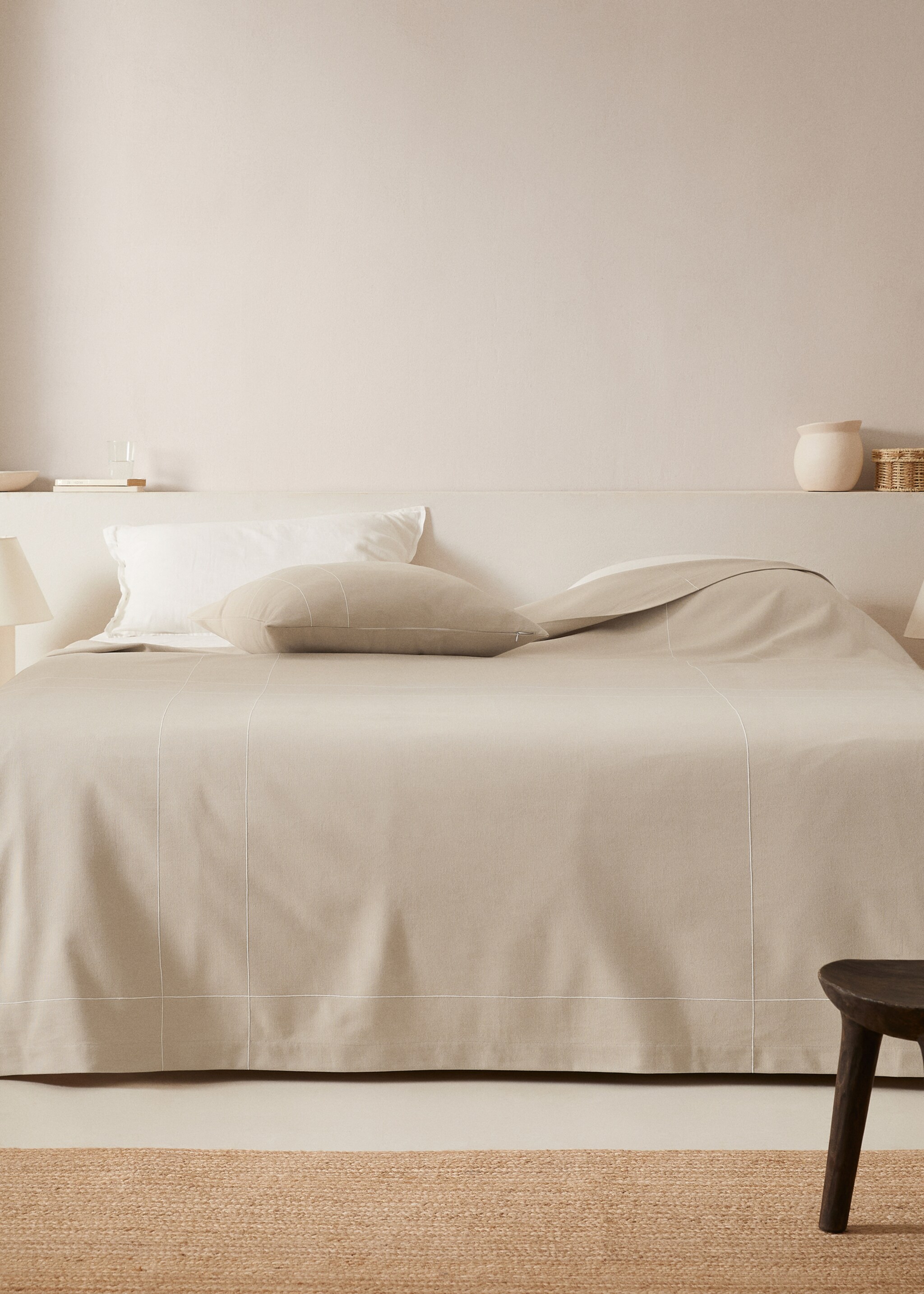 Cotton quilt with embroidered lines - General plane, Beige. Ref: 67086005-00.