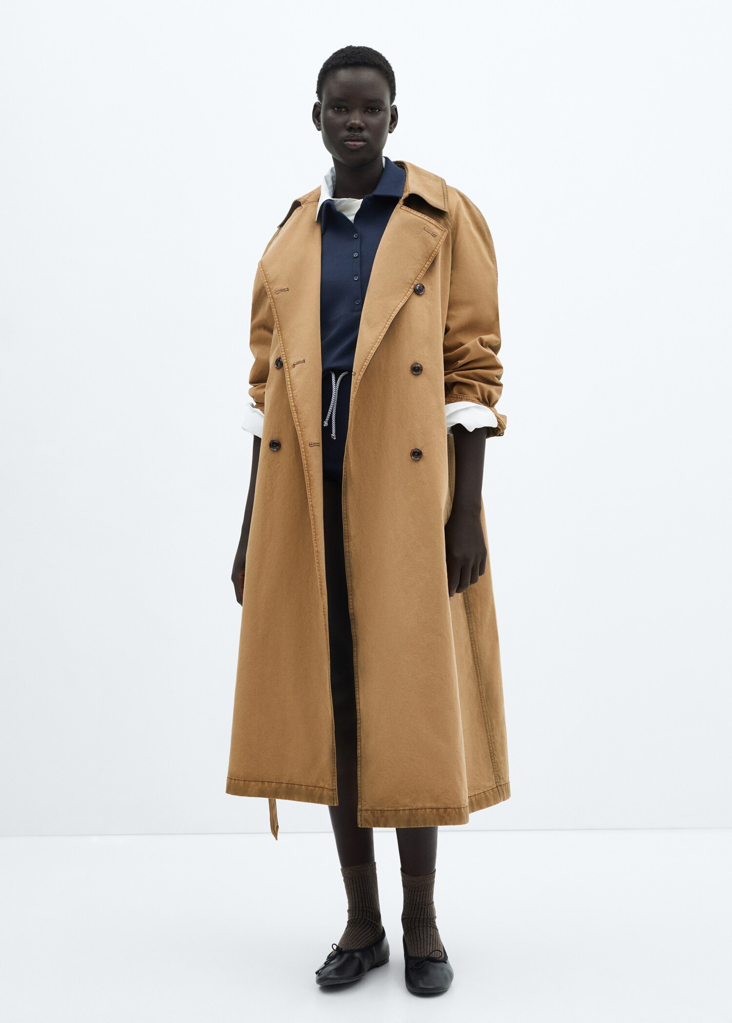 Worn-effect trench coat - General plane