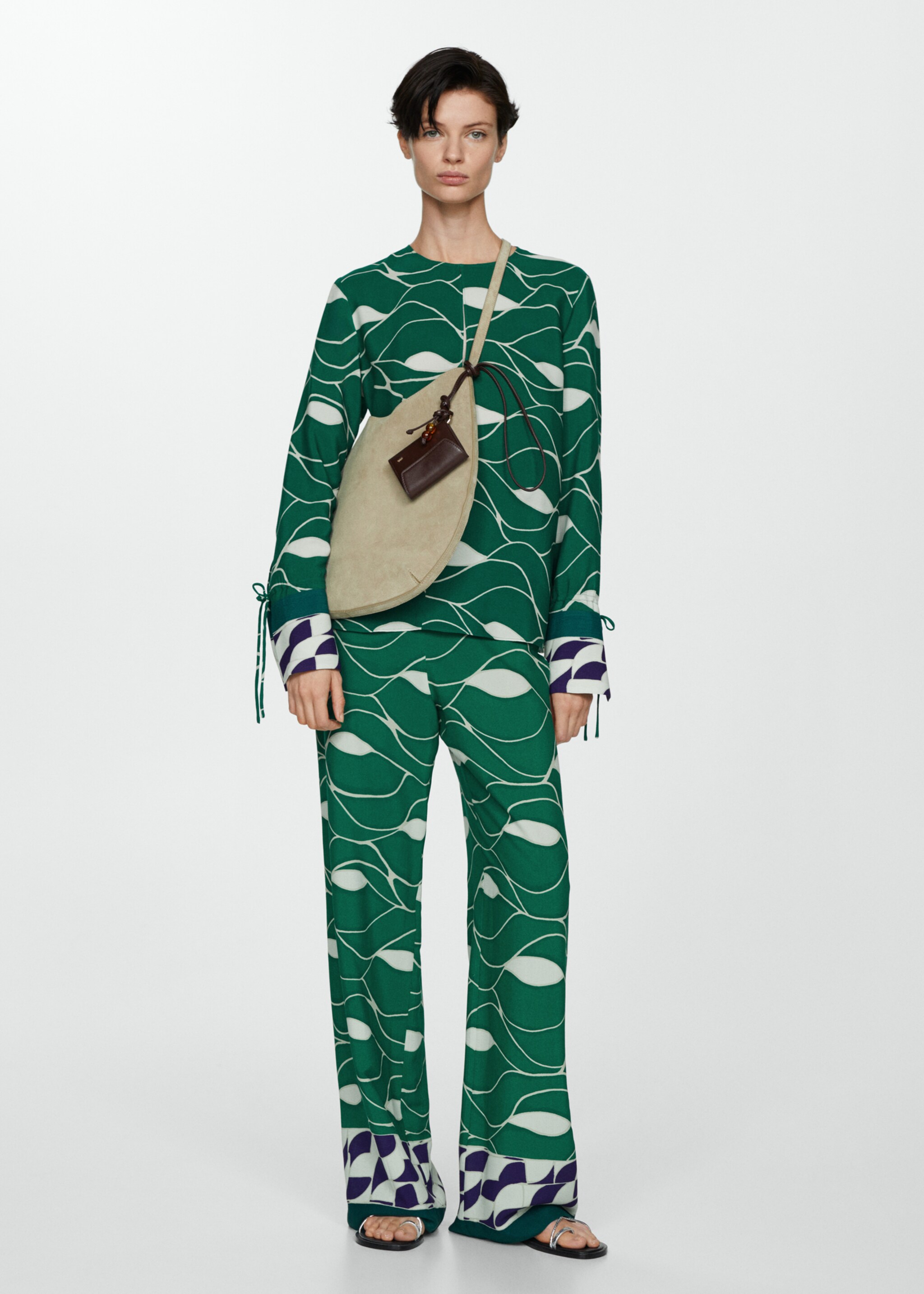 Printed straight trousers - General plane