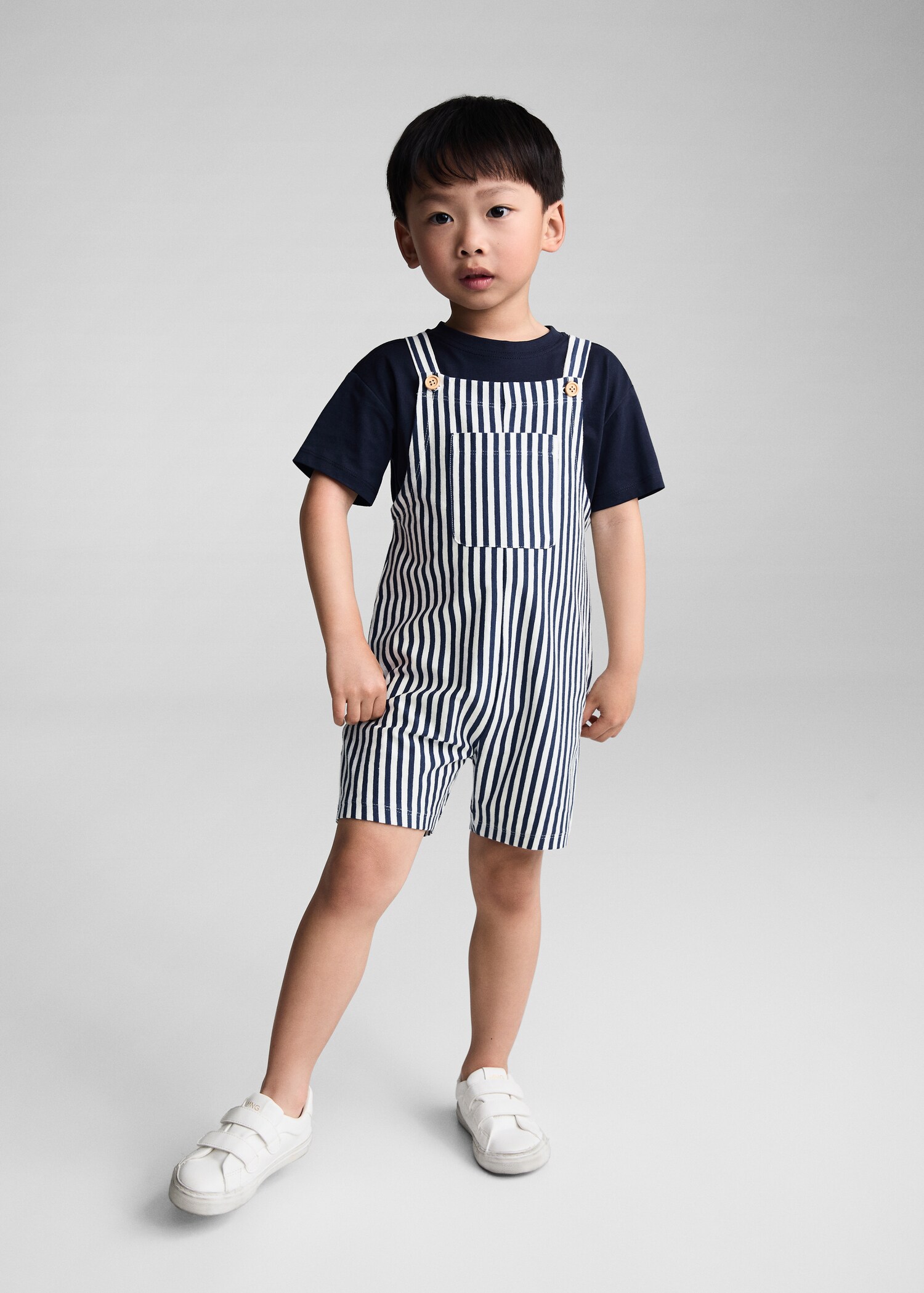 Striped cotton dungarees - General plane