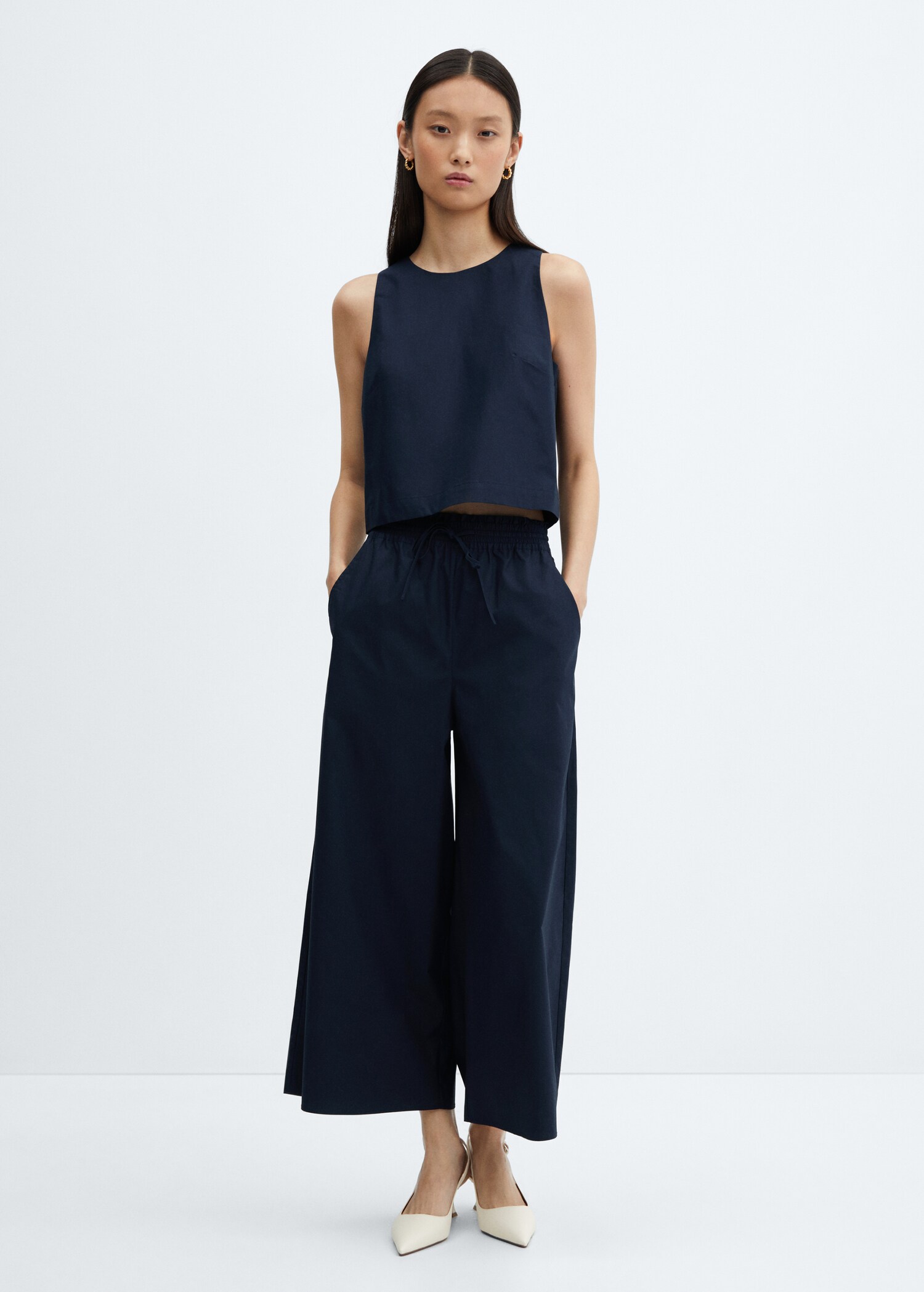 Cotton crop top - General plane