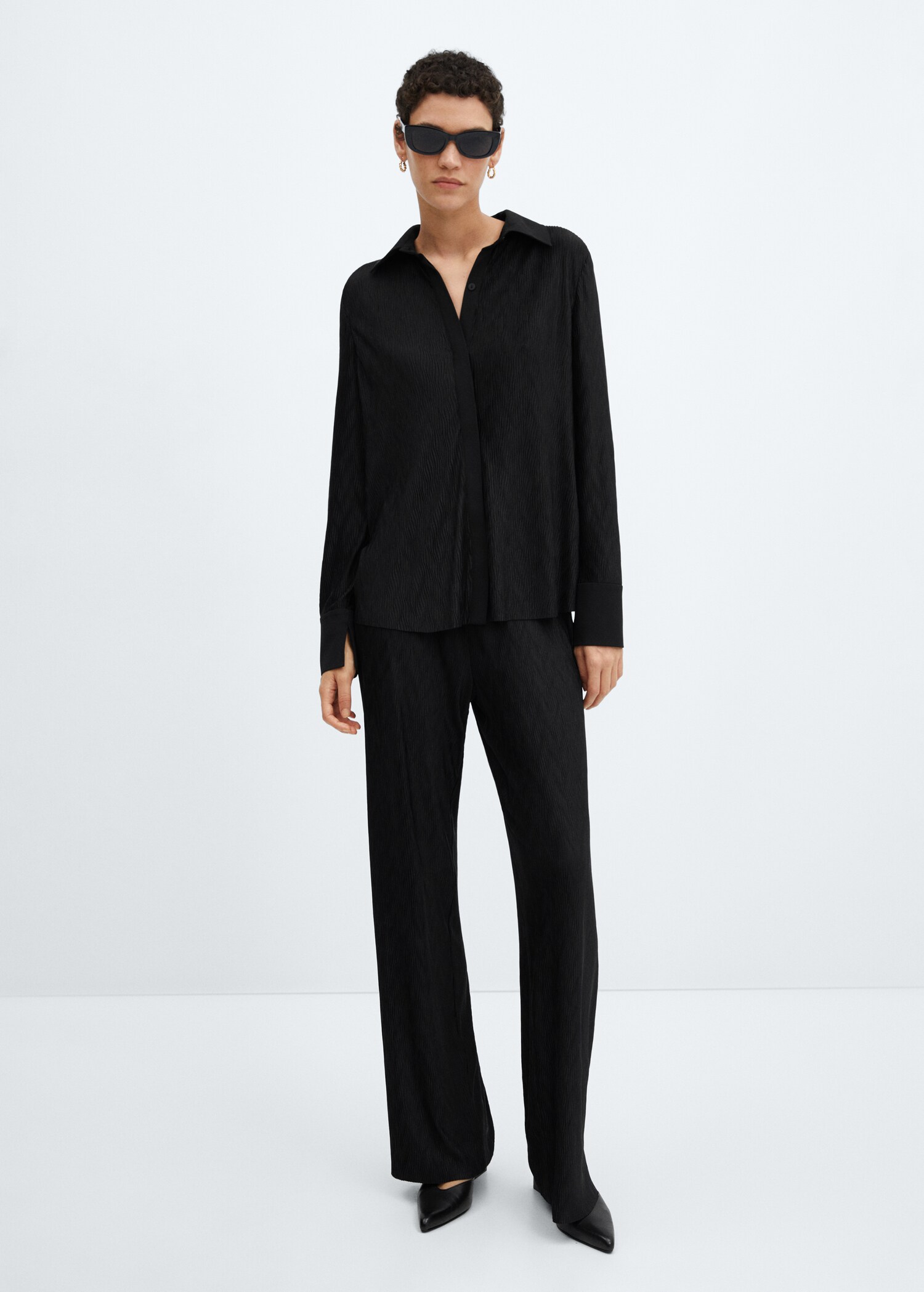Getextureerde blouse met knopen - Overzichtstekening