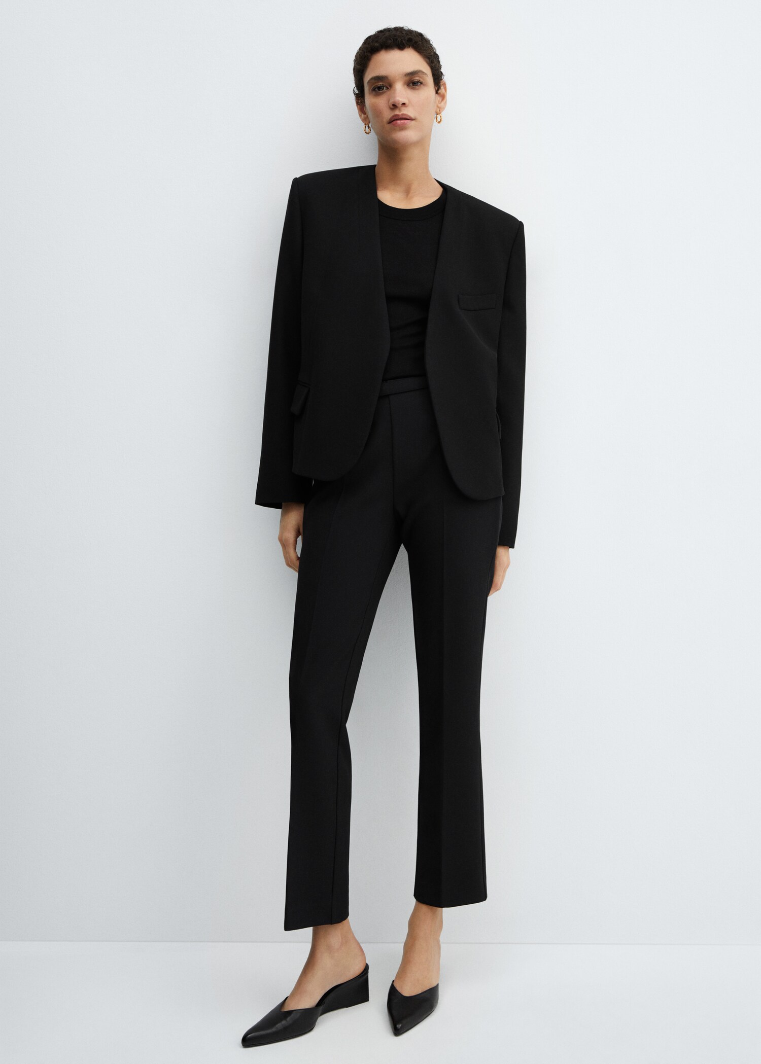 Blazer mit strukturiertem Schulterbereich - Allgemeine Ansicht