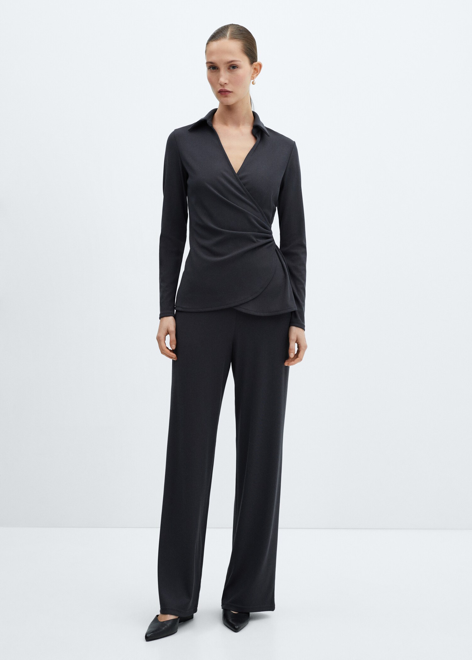 Wideleg trousers with elastic waist - General plane