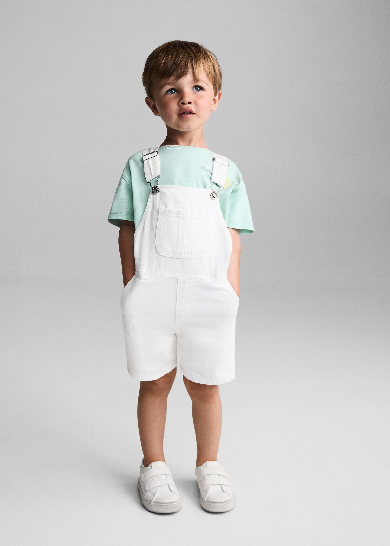 Short denim dungarees - General plane