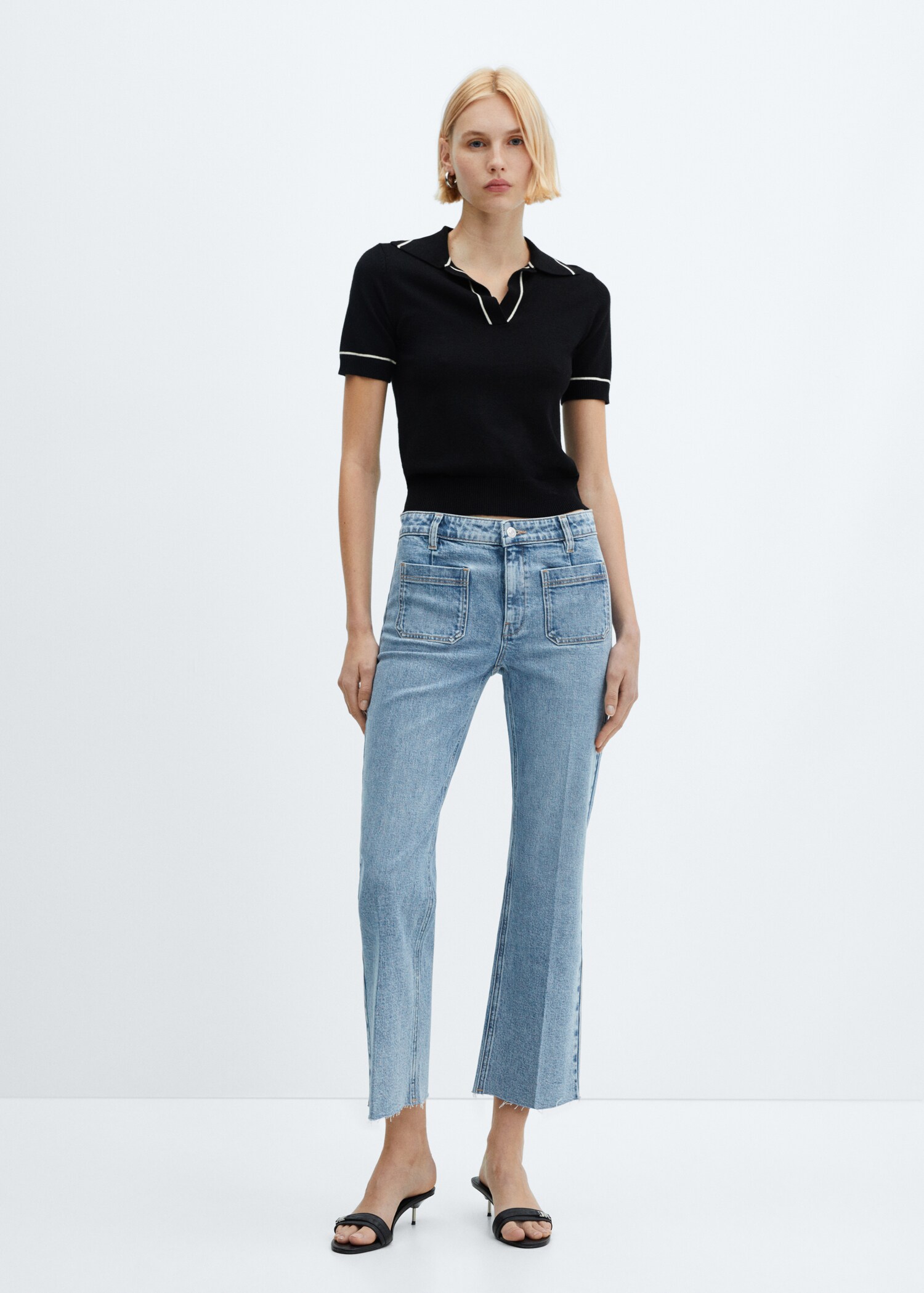 Flared cropped jeans with pockets - General plane