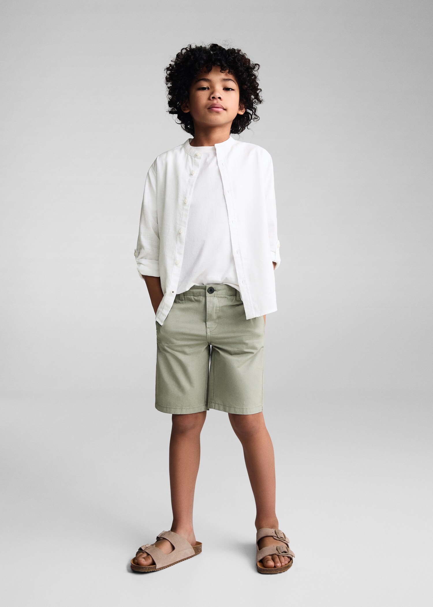 Slim-fit chino cotton bermuda shorts - General plane
