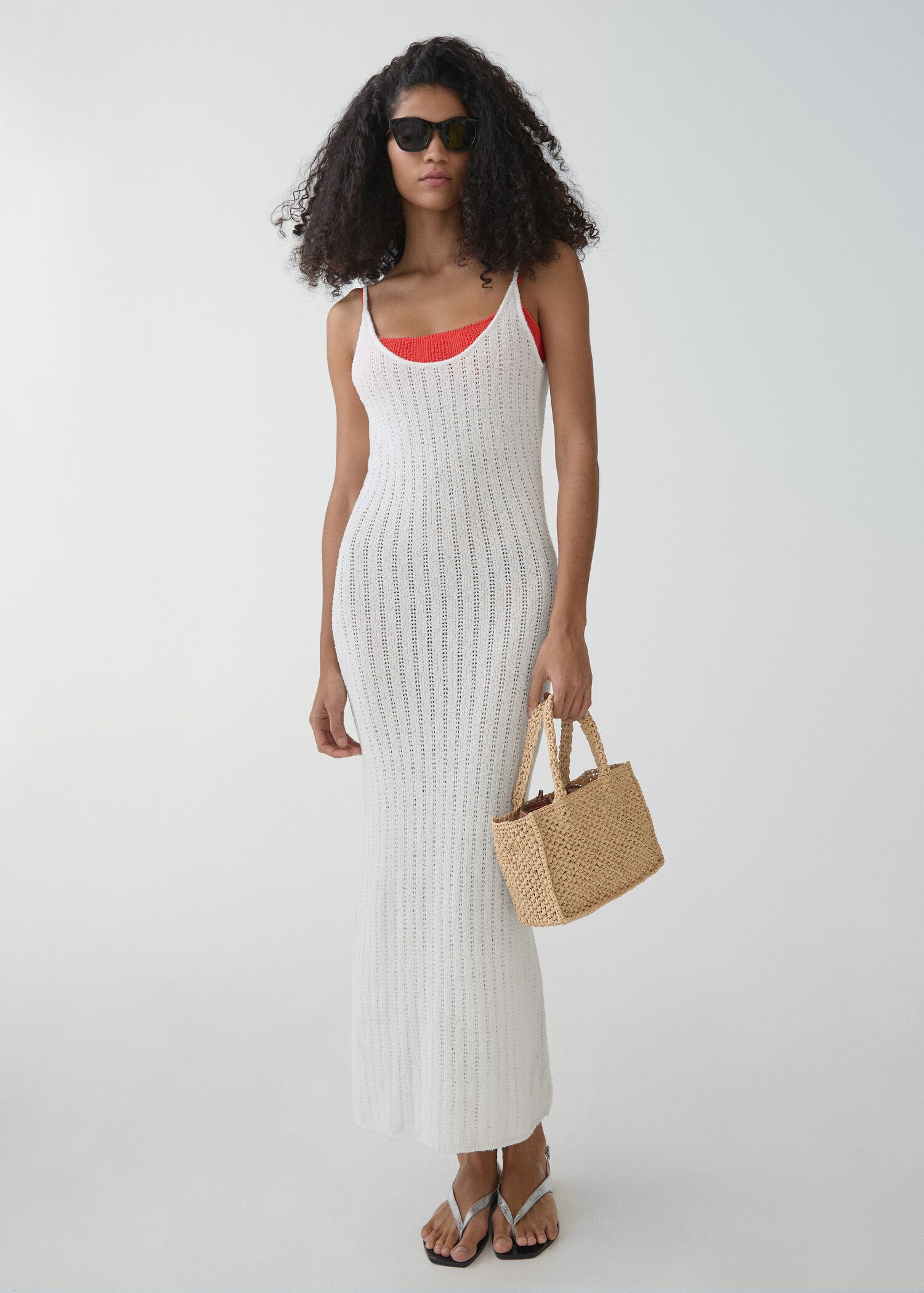 Scoop-back bodycon dress - General plane