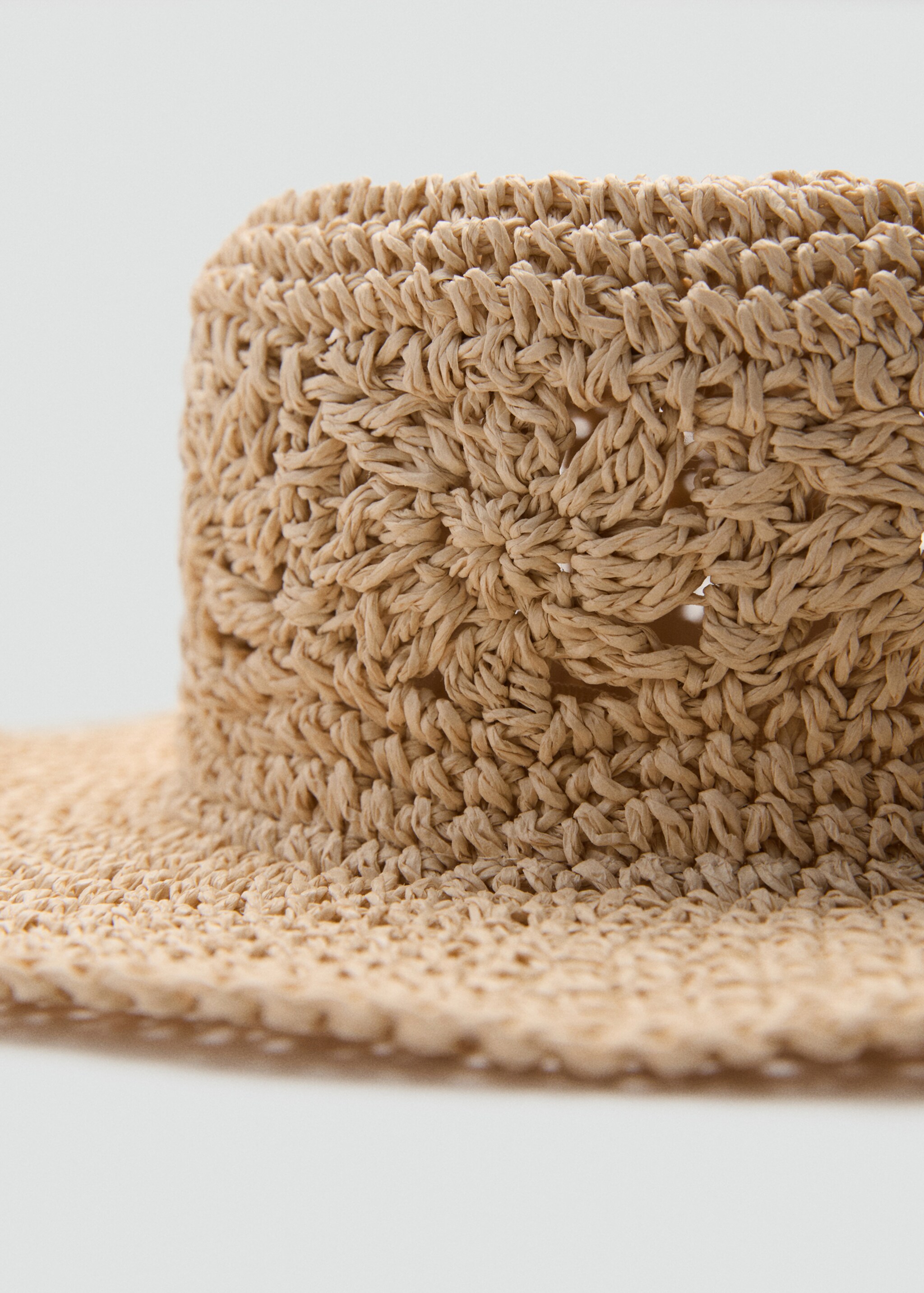 Natural fibre hat - Details of the article 1, Ecru. Ref: 77000200-00.