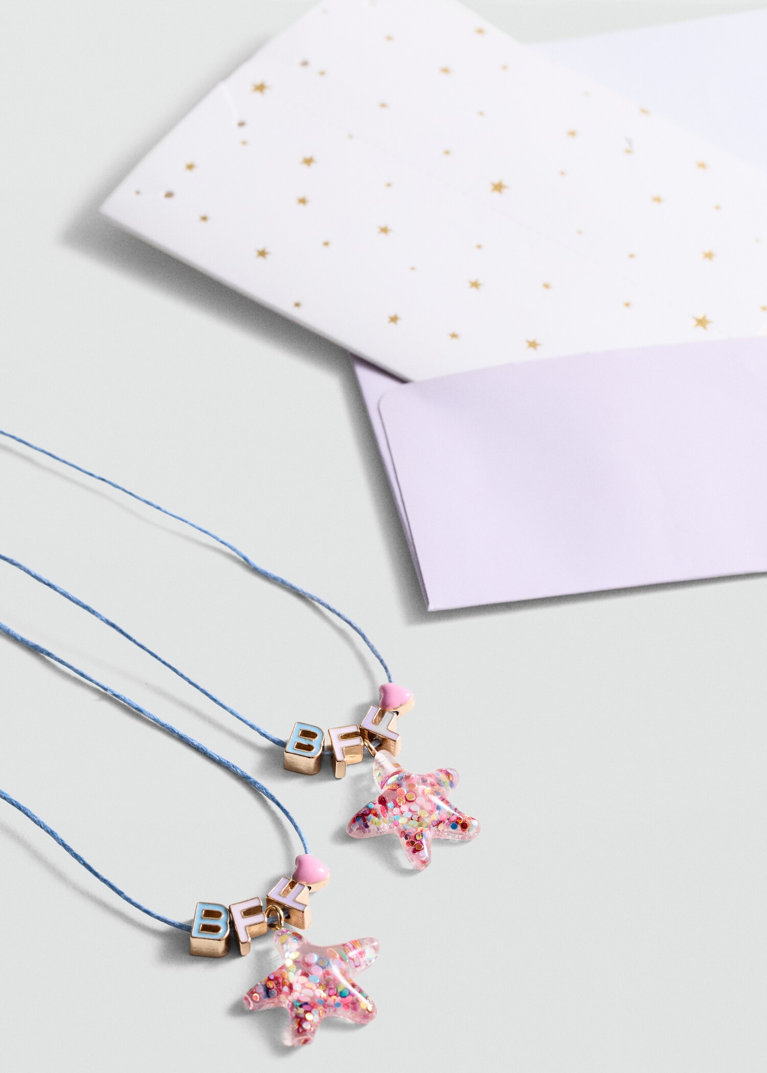 Set de 2 coliere Best Friends - Detaliu al articolului 2