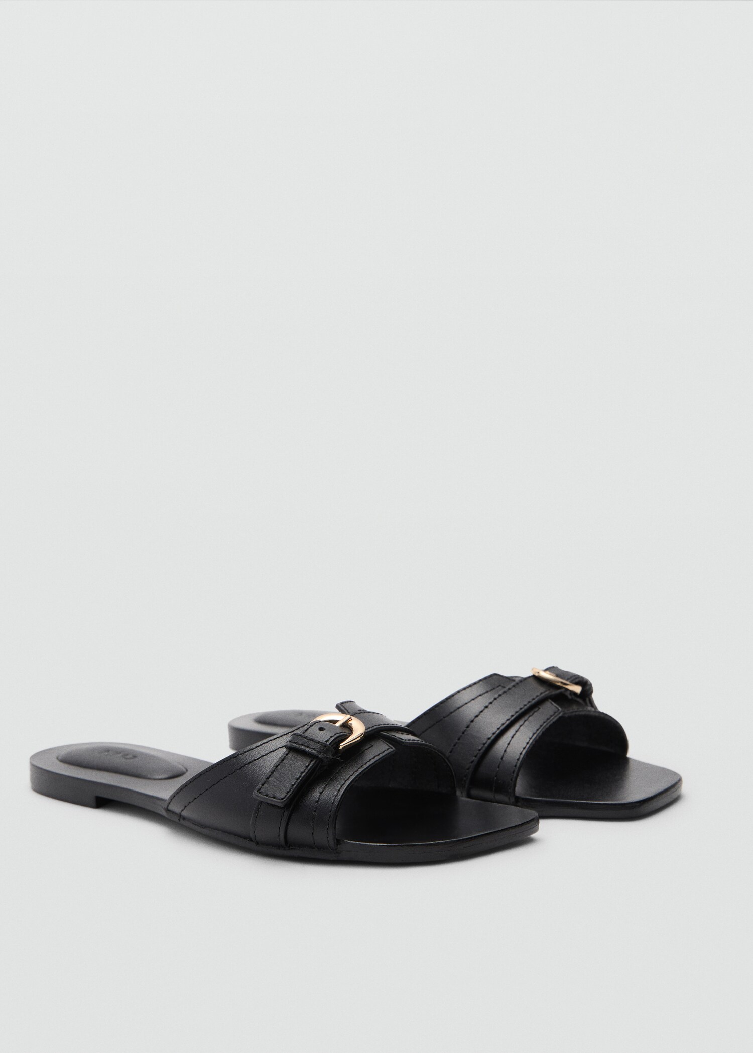 Buckle leather sandals - Medium plane