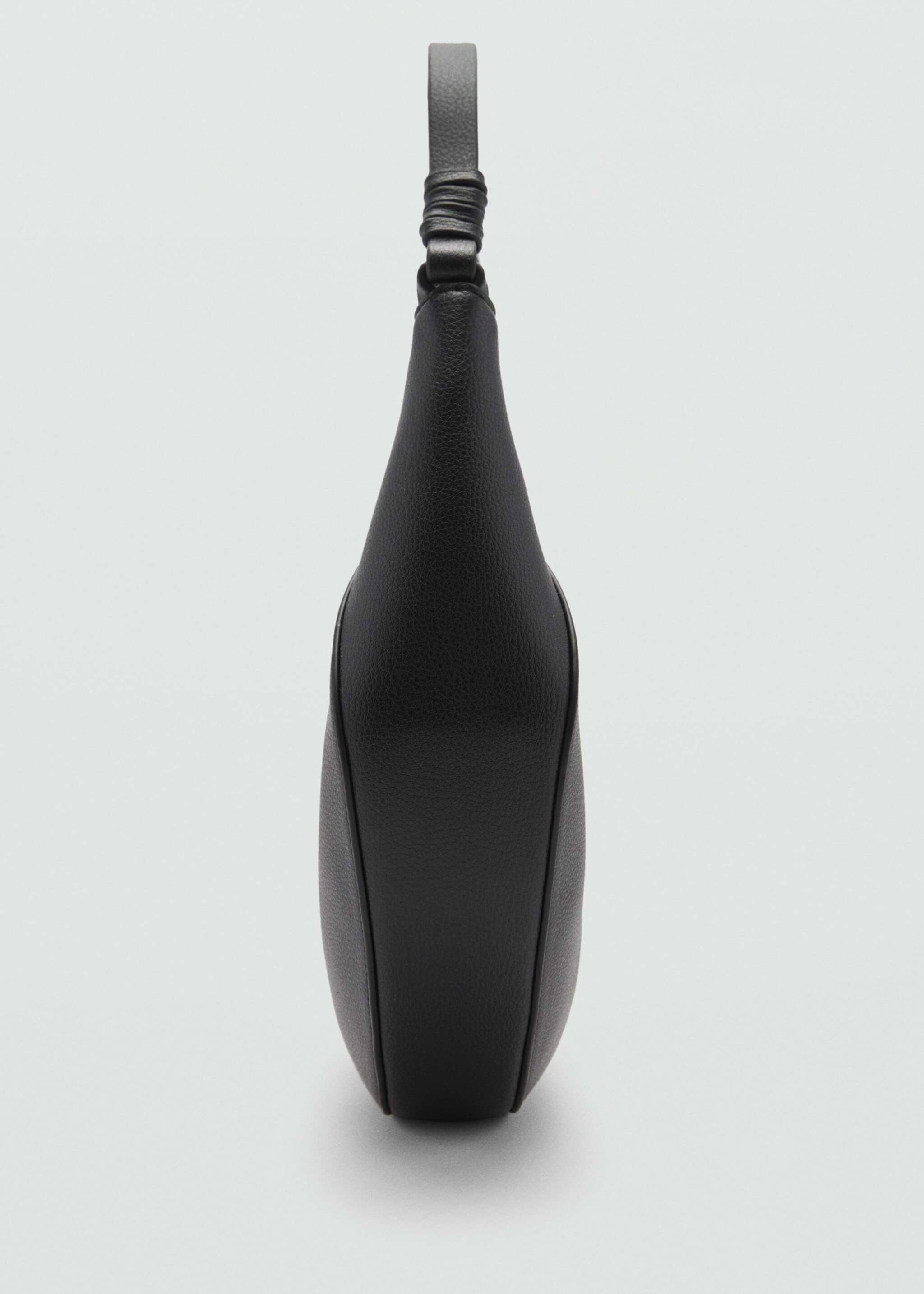 Leather-effect shoulder bag - Details of the article 1, Black. Ref: 77000374-00.