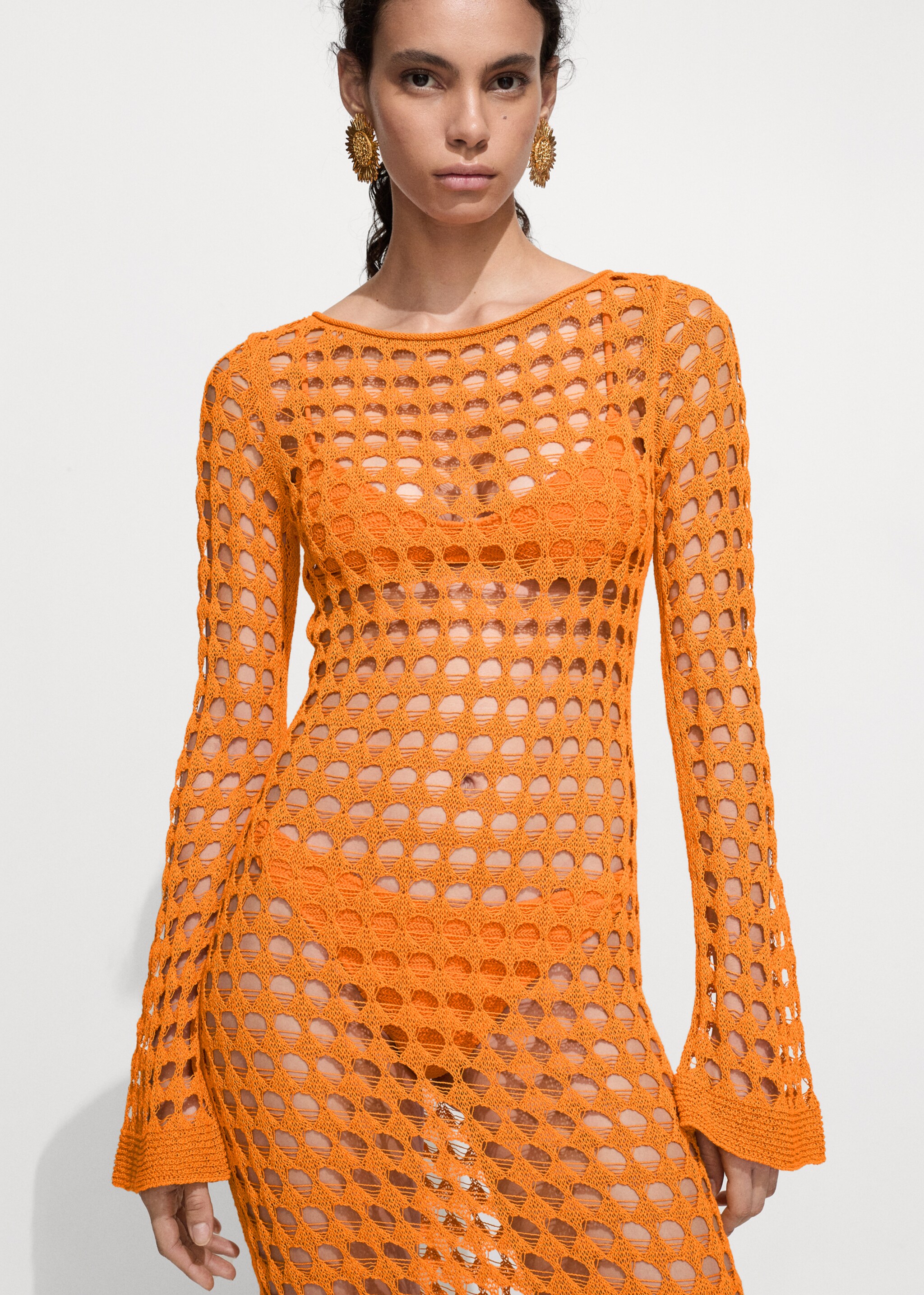 Long openwork knitted dress - Medium plane