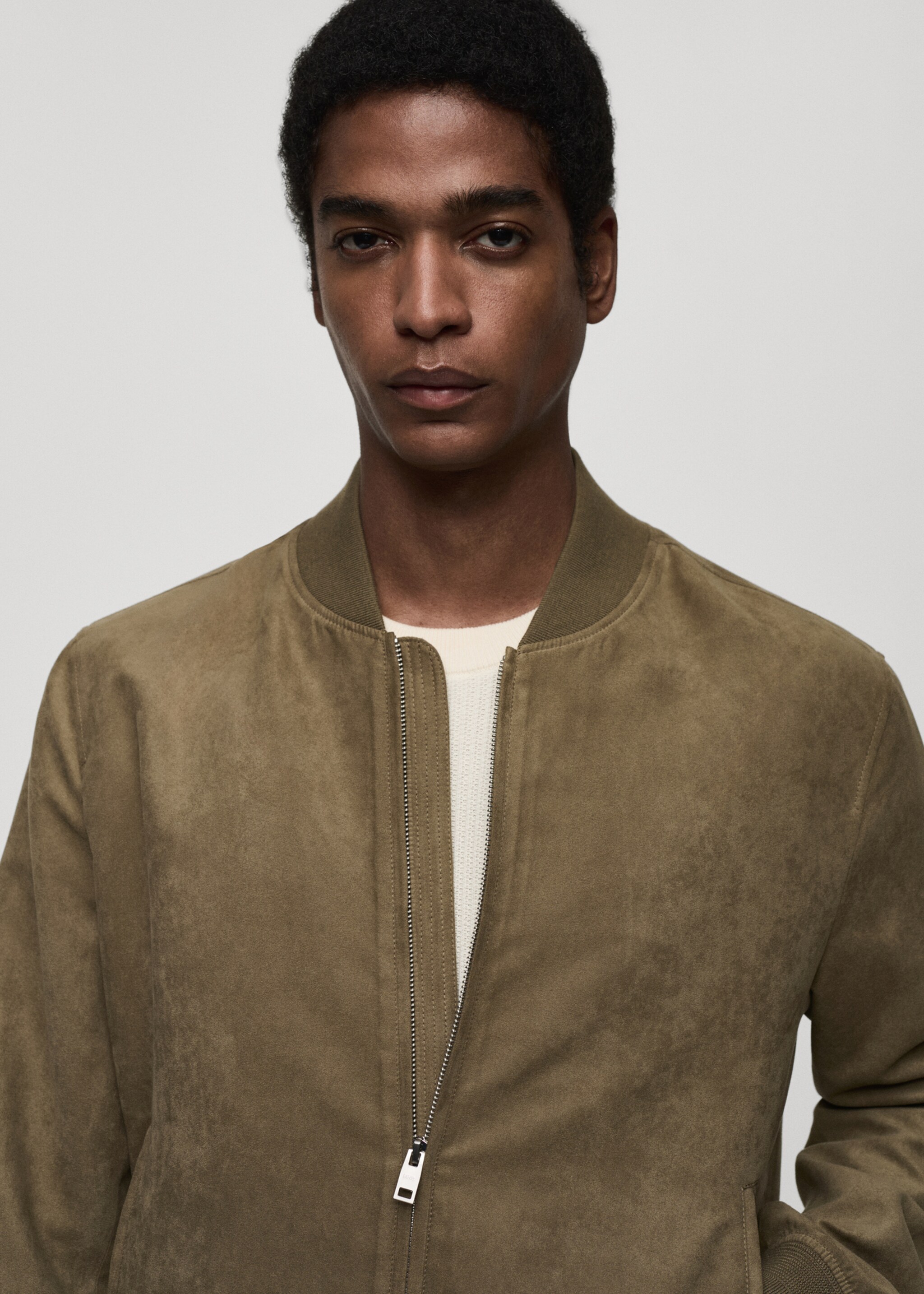 Blouson bomber imitation daim - Détail de l'article 1, Kaki. Ref: 77000571-00.