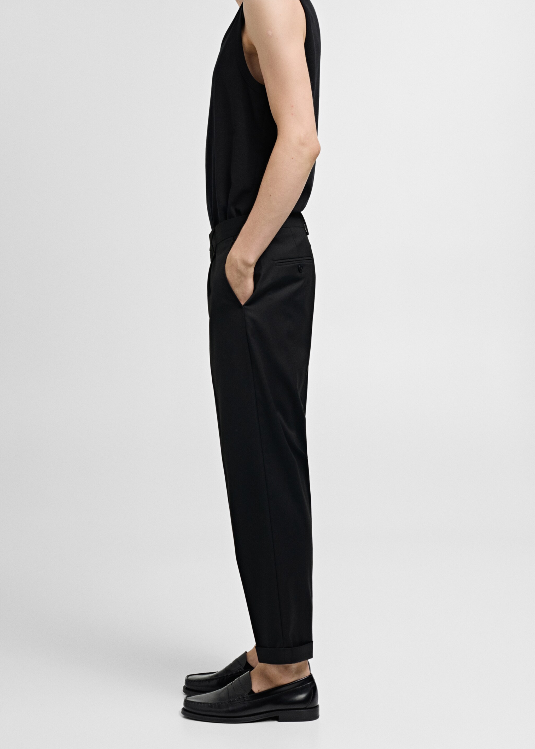 Pantalon de costume regular fit - Détail de l'article 2, Noir. Ref: 77000584-00.