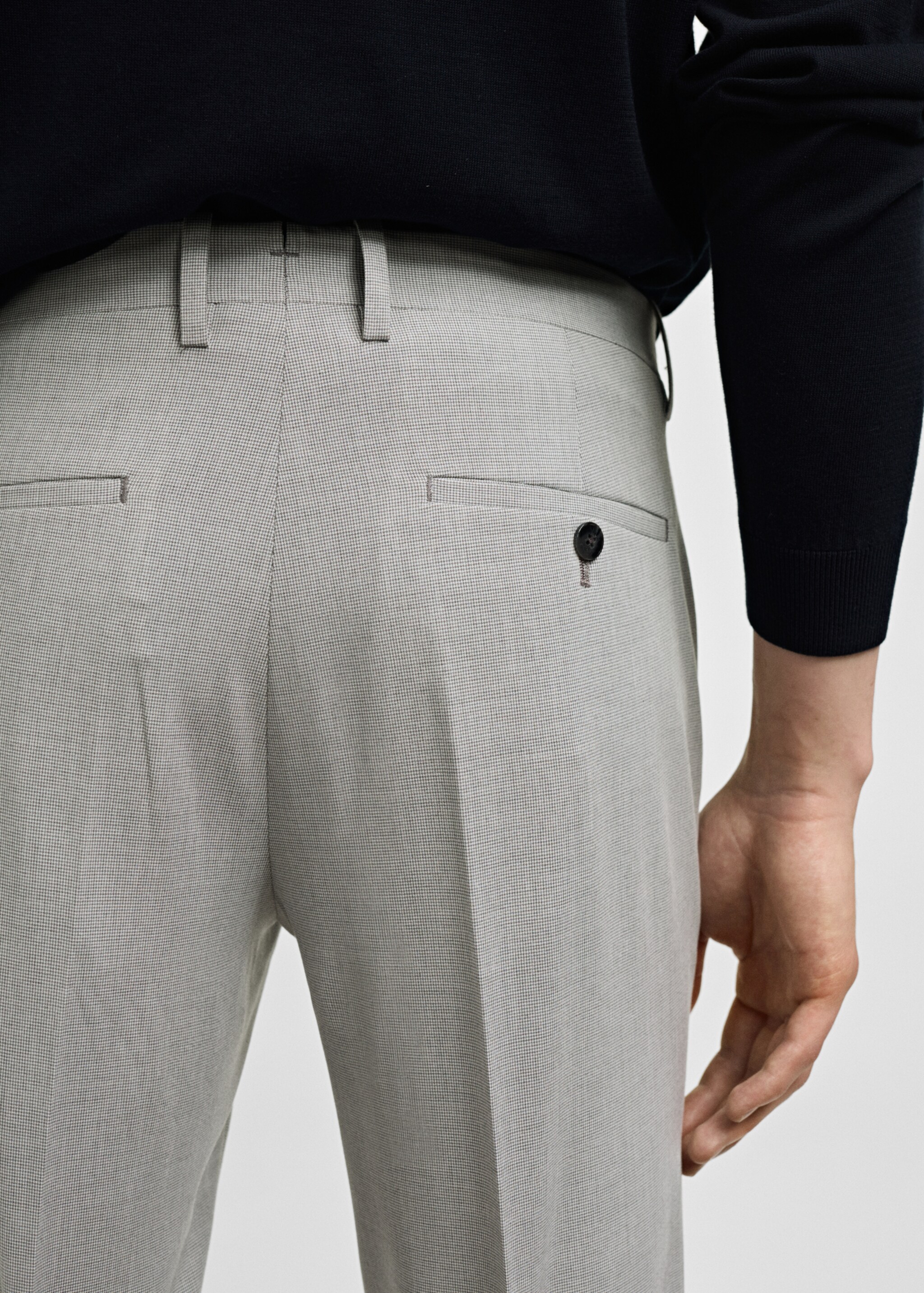 Super Slim Fit-Anzughose aus Stretchstoff - Detail des Artikels 6, Ecru. Ref: 77000586-00.