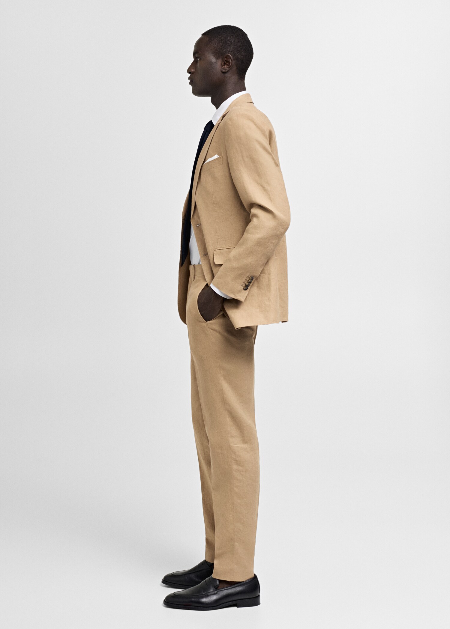 100% linen slim-fit suit trousers - Details of the article 1