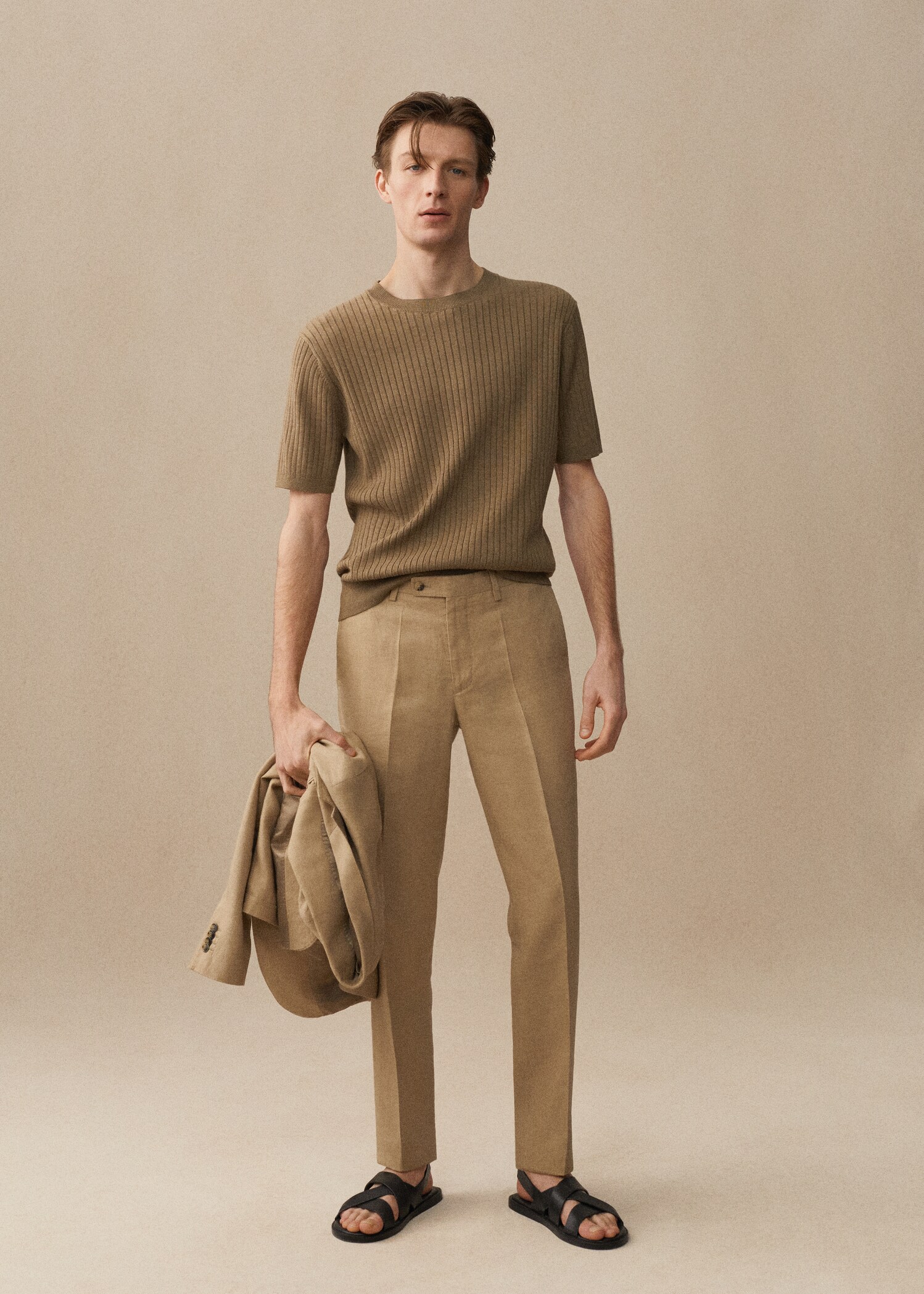 100% linen slim-fit suit trousers - Details of the article 3