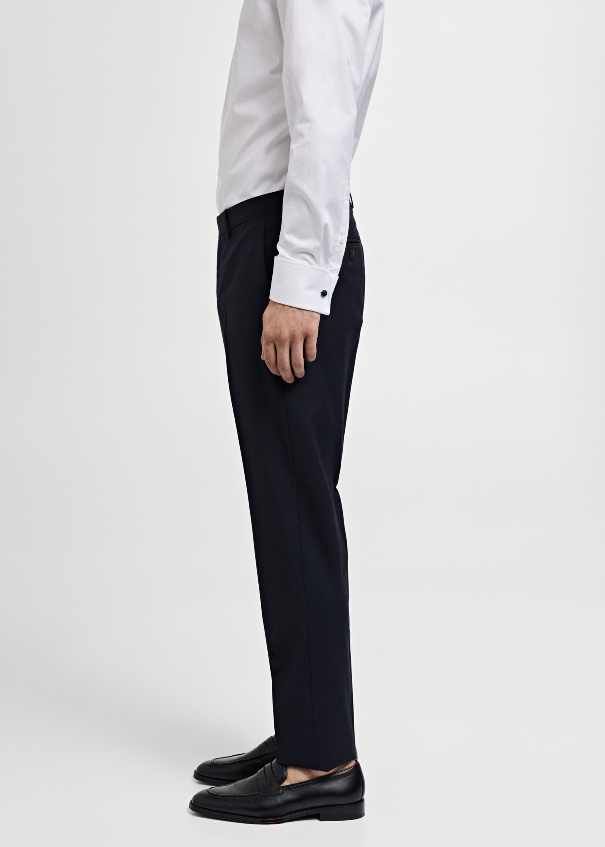 100% virgin wool slim-fit suit trousers - Details of the article 2, Dark Navy. Ref: 77000593-00.