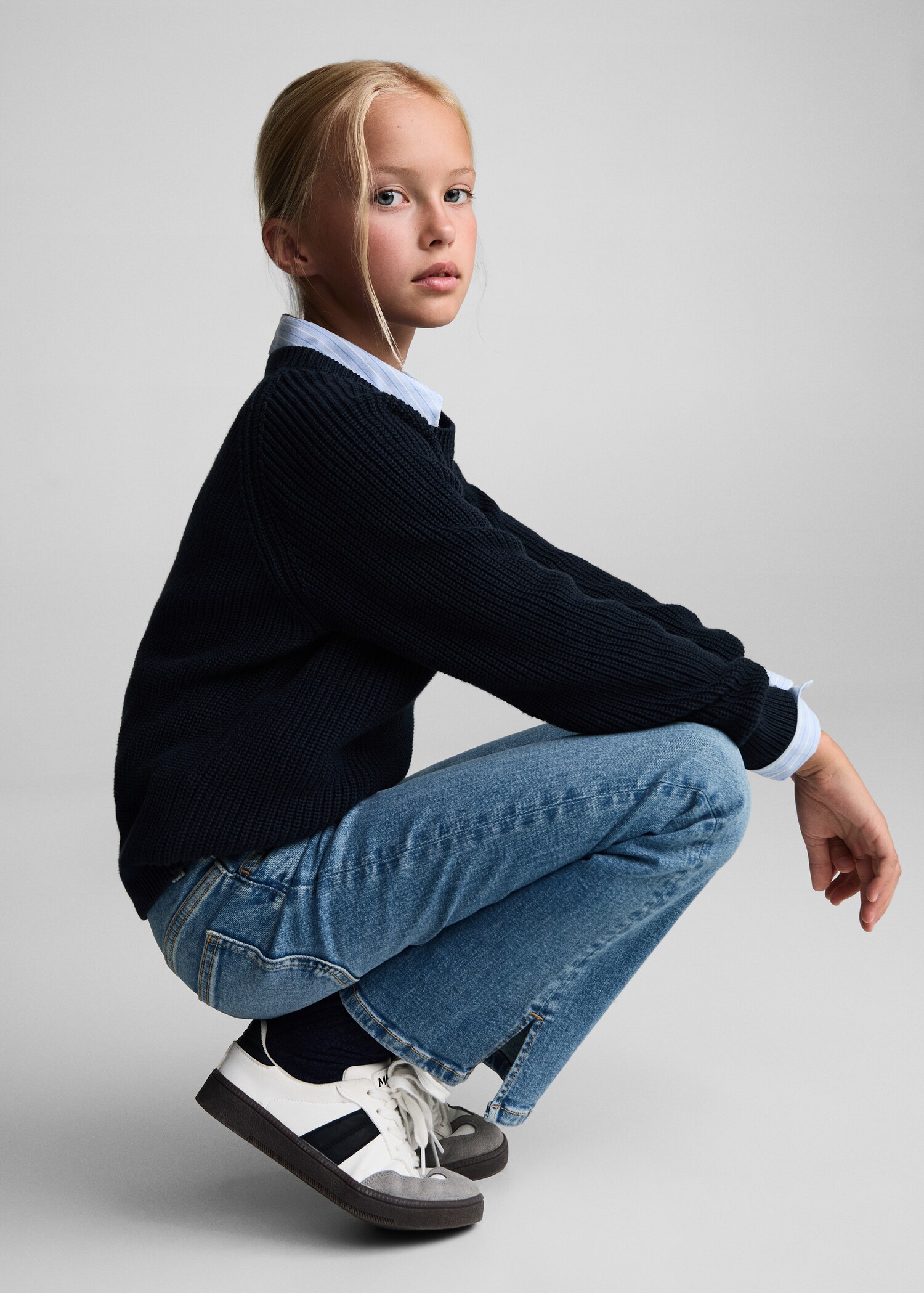 Flared Jeans mit Schlitz - Detail des Artikels 1