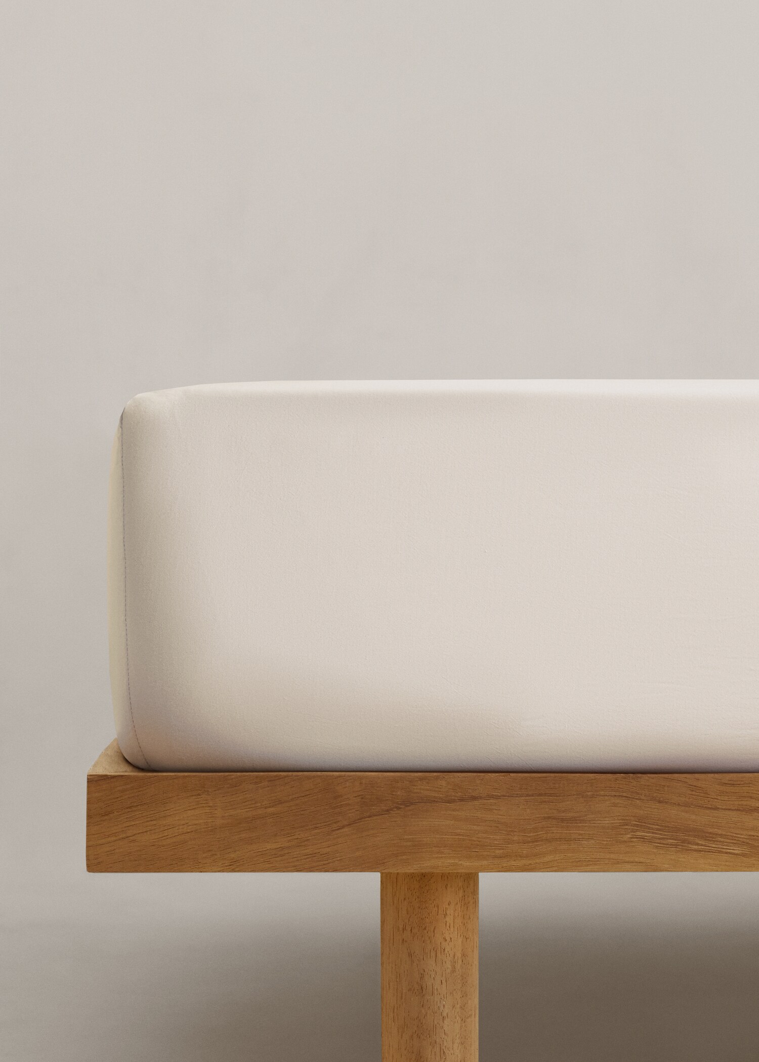 Washed cotton fitted sheet for queen bed - Article without model