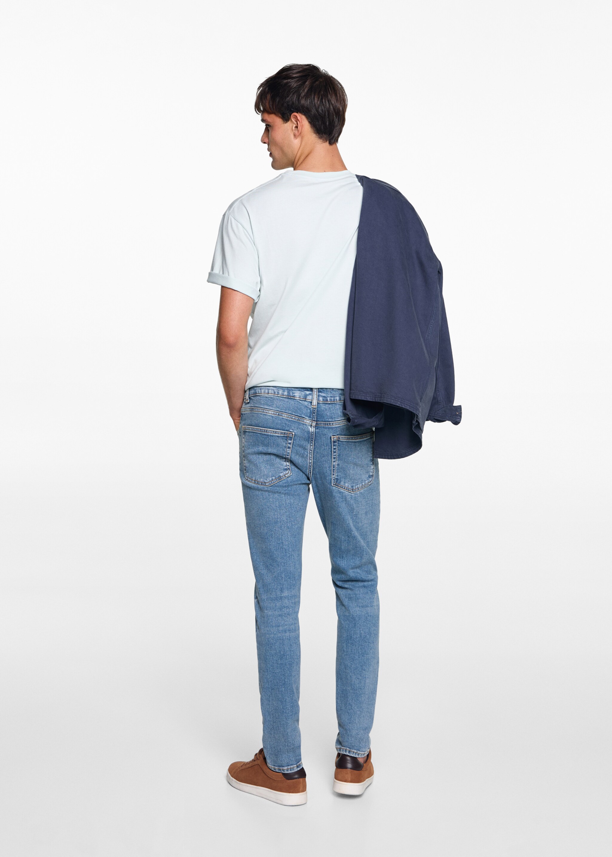 Slim-fit jeans - Achterkant van het artikel, Middenblauw. Ref: 77001514-00.