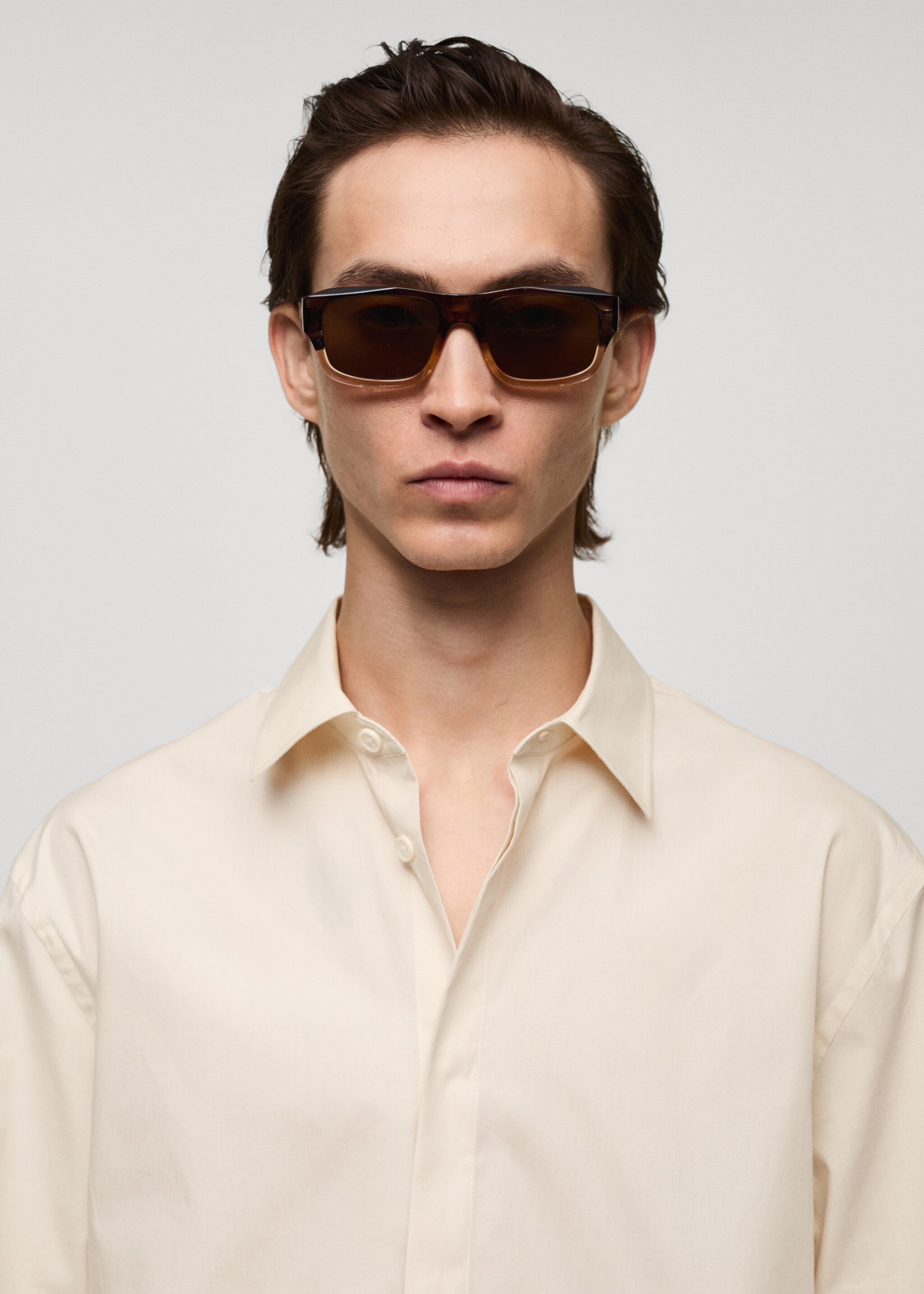 Chemise regular-fit 100 % coton - Détail de l'article 1, Écru. Ref: 77002541-00.