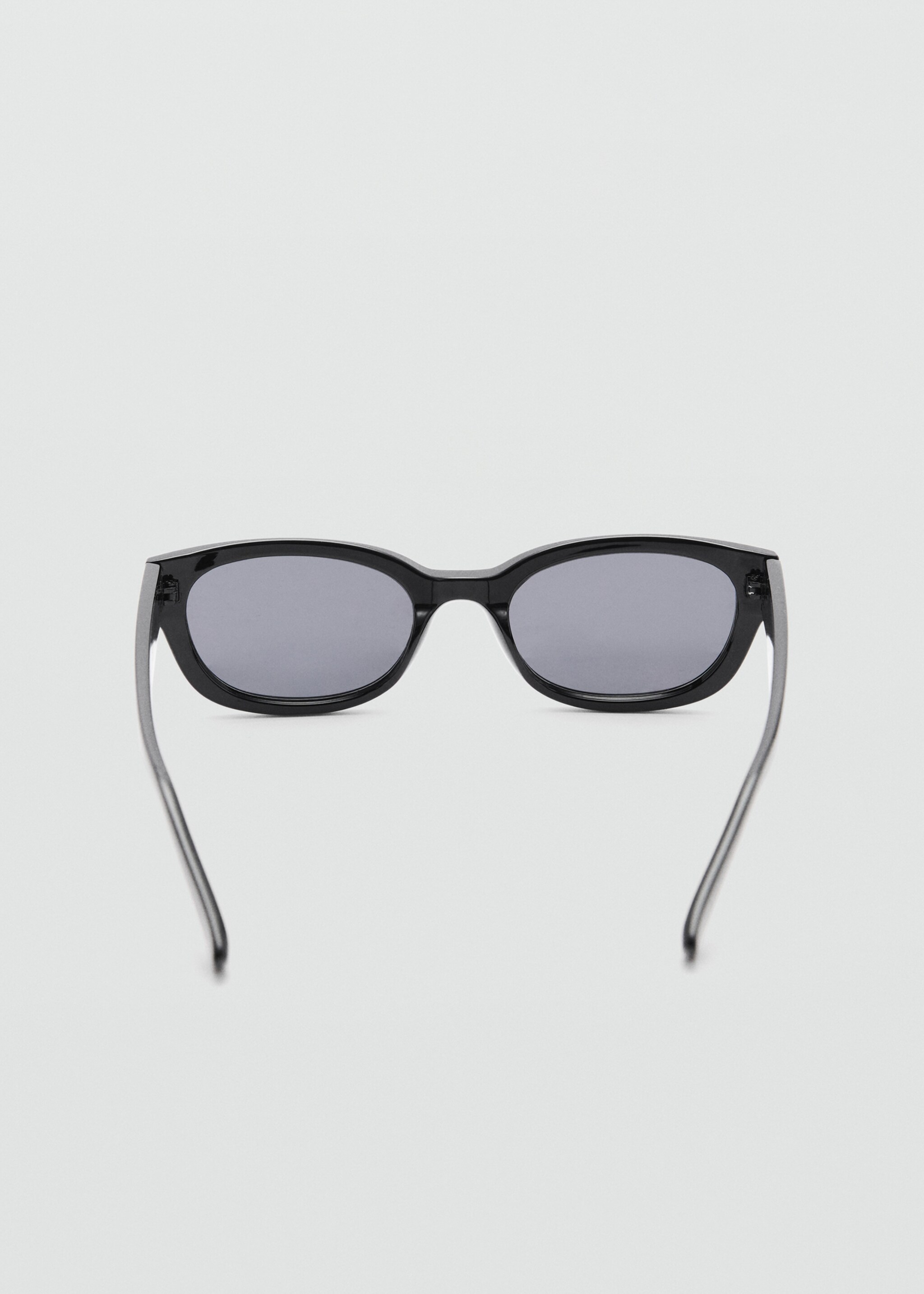 Resin frame sunglasses - Details of the article 1
