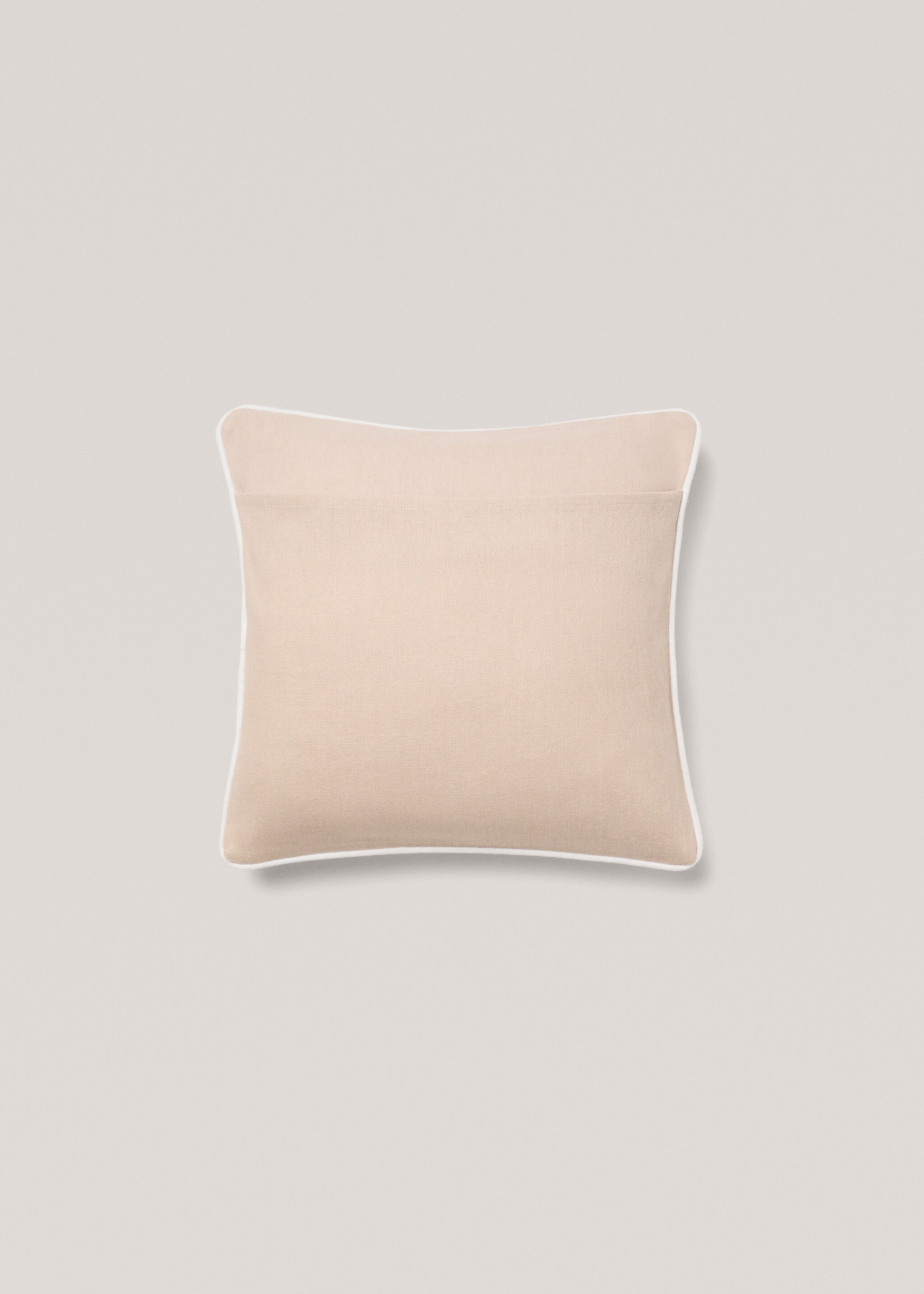 Cotton cushion cover with trim 45x45cm - Details of the article 1, Sand. Ref: 77002551-00.