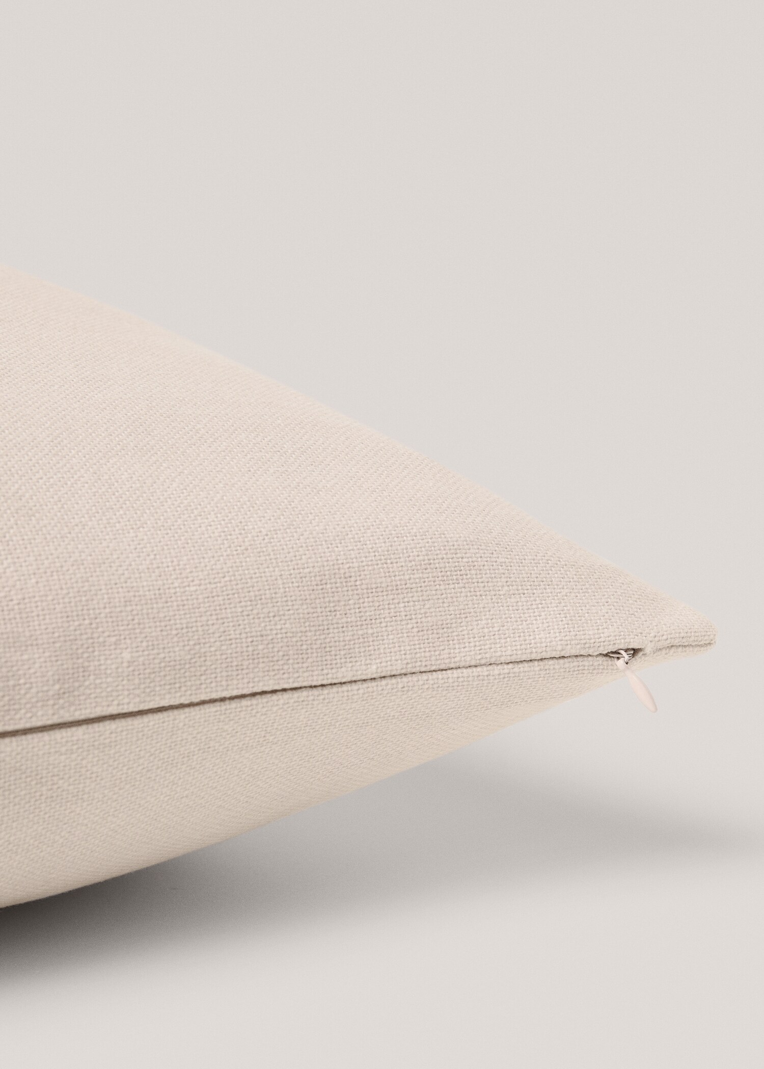 Cotton textured cushion cover 70x90cm - Details of the article 3