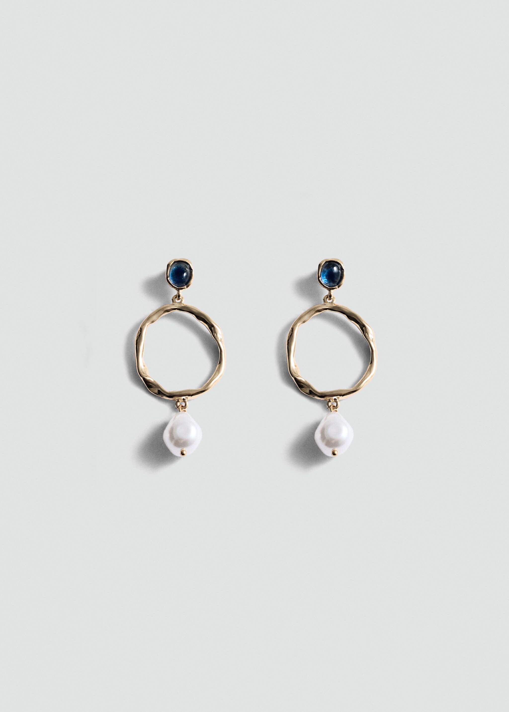 Long beaded earrings - Article without model, Gold. Ref: 77002555-00.