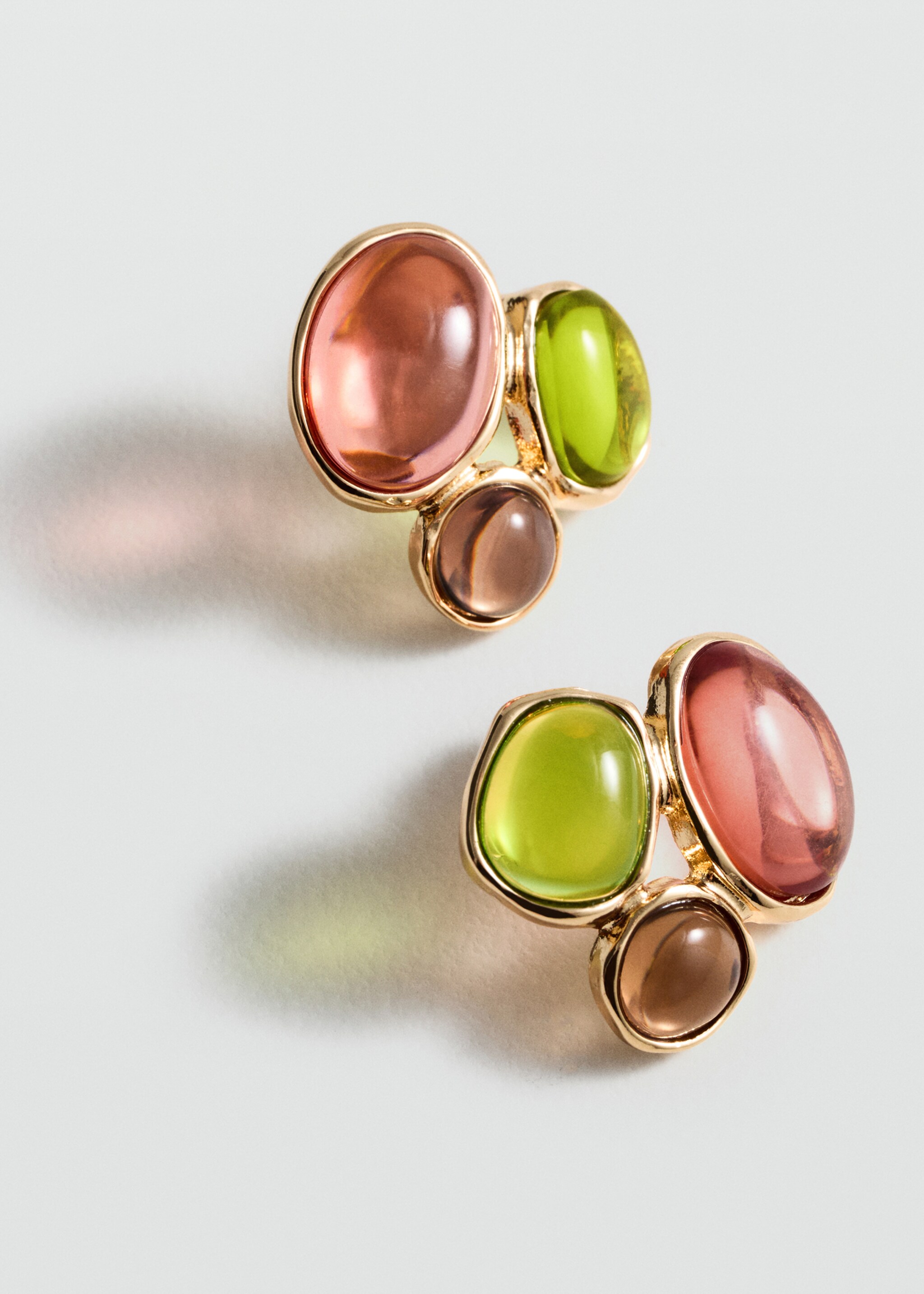 Brincos de pedras combinadas - Plano médio, Ouro. Ref: 77002556-00.