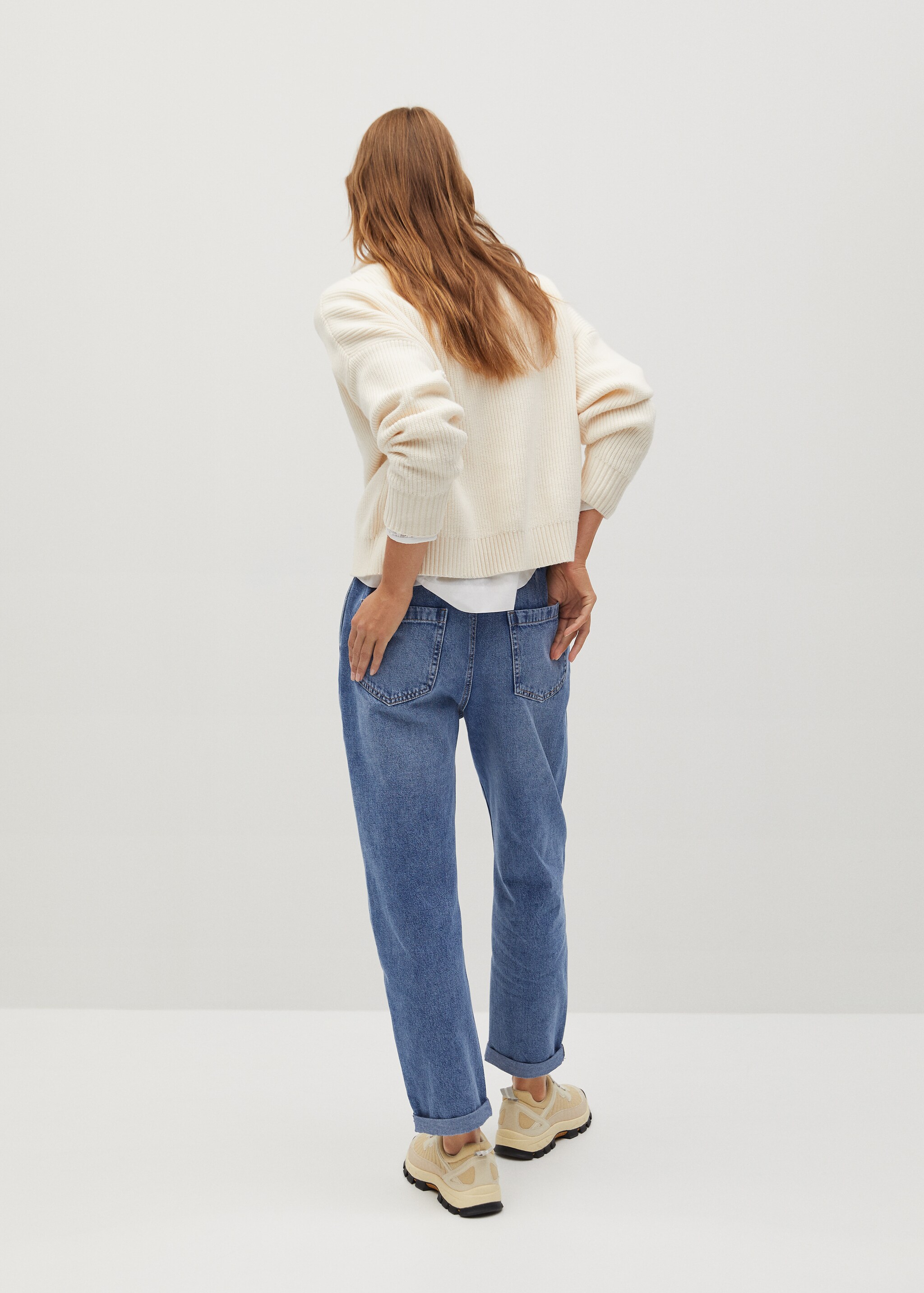 Jeans Millie loose estilo boyfriend - Reverso del artículo