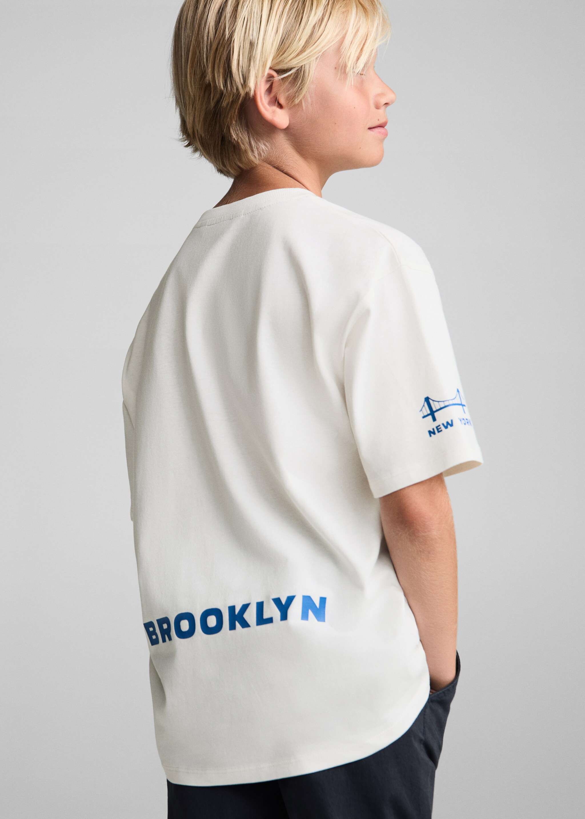 Katoenen T-shirt met print - Achterkant van het artikel