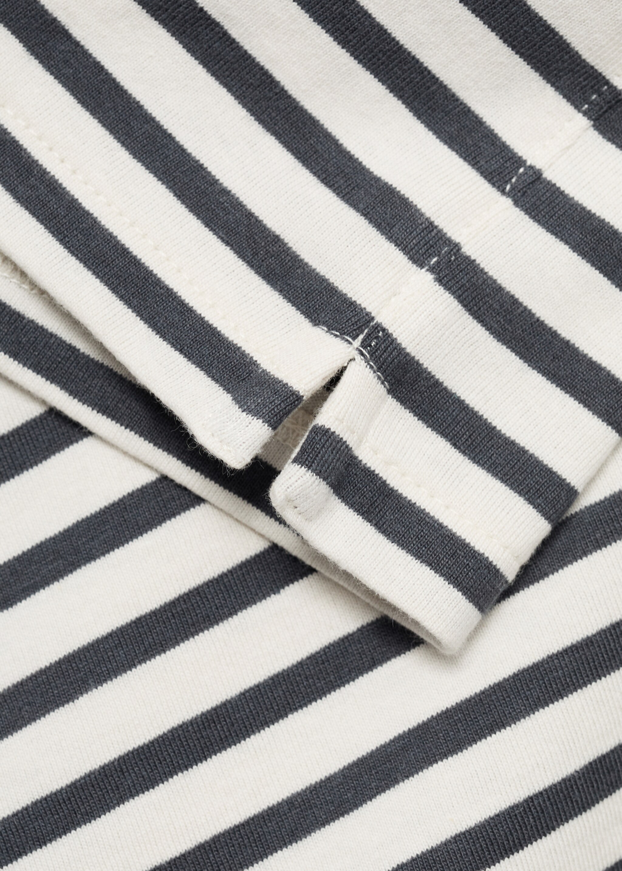 Striped cotton T-shirt - Details of the article 0