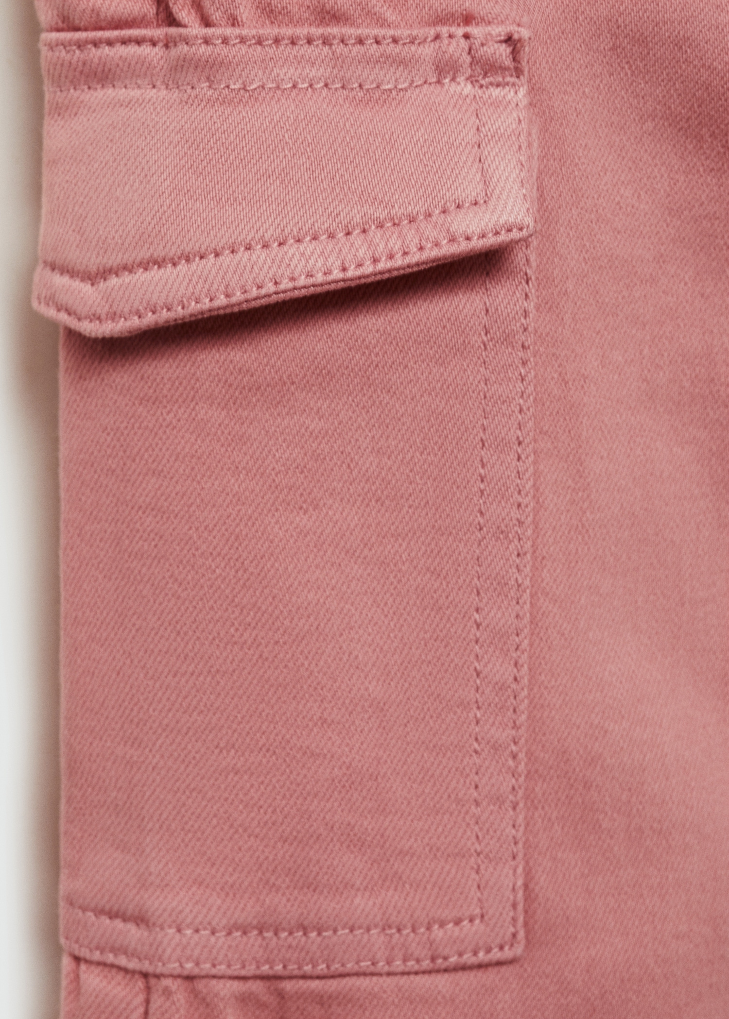 Jeans flare cargo Niña MANGO OUTLET - Main Image