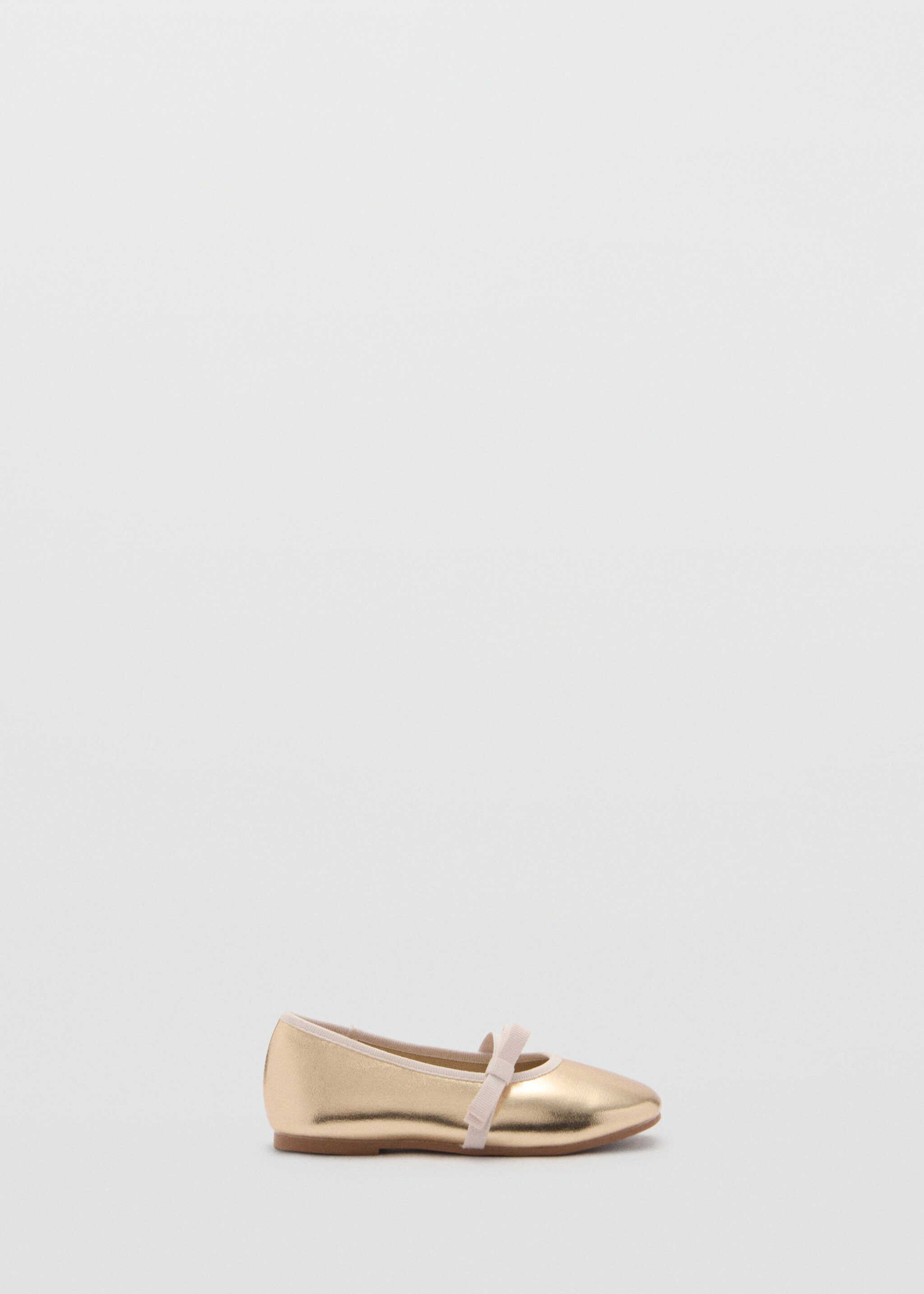 Ballerinas mit Metallic-Riemen - Artikel ohne Model, Gold. Ref: 77003290-00.