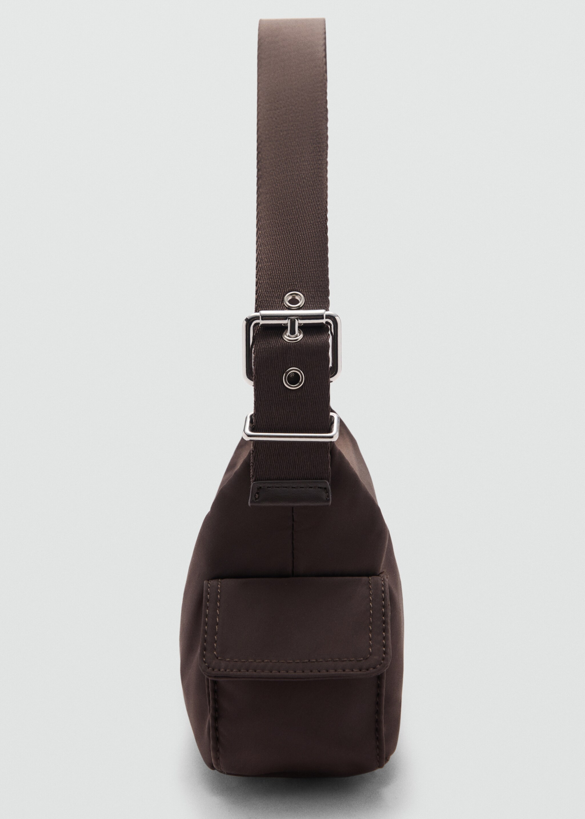 Nylon-Tasche mit Cargotaschen - Detail des Artikels 1, Schokolade. Ref: 77004023-00.