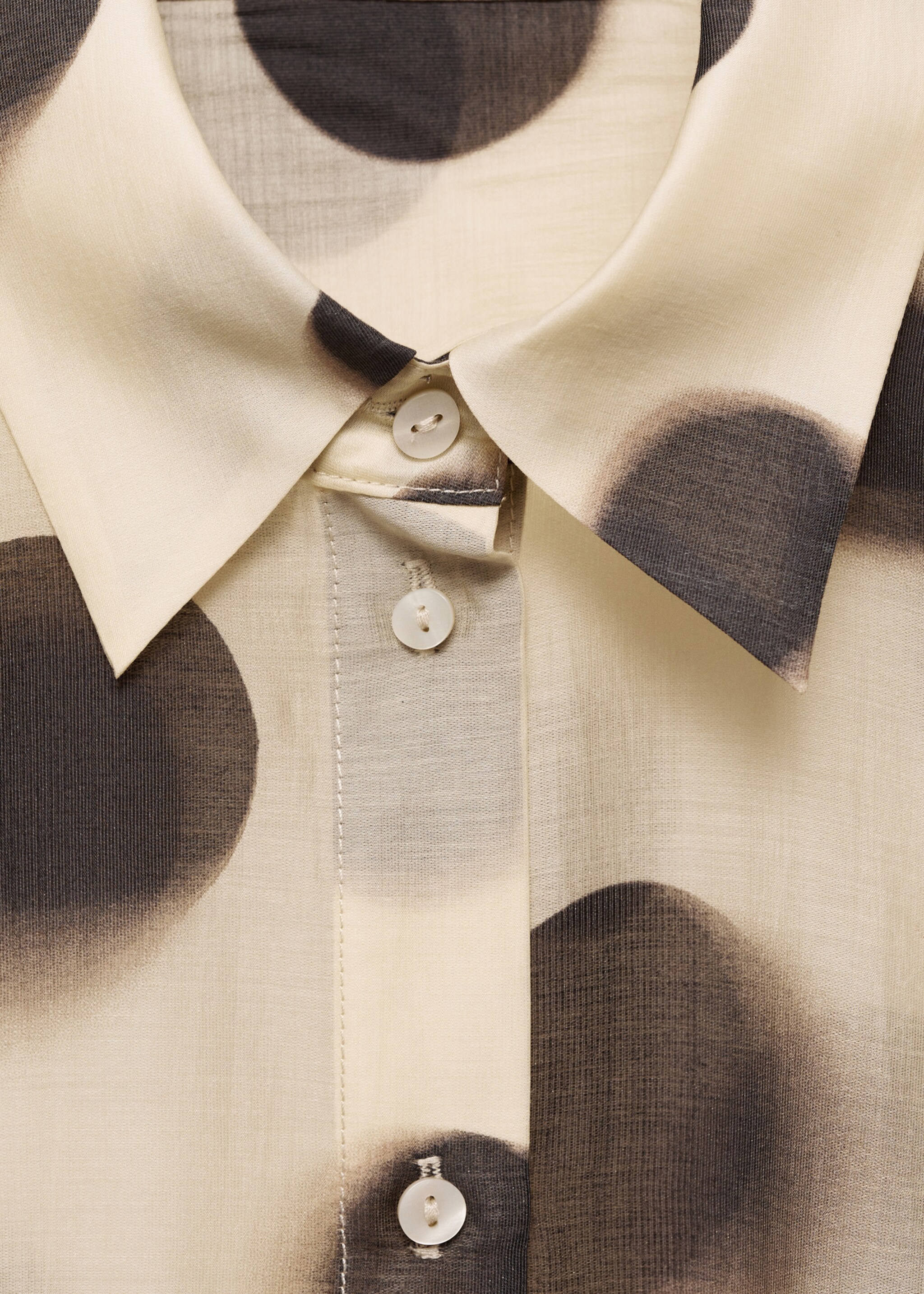 Lyocell-Hemd mit Polka Dots - Detail des Artikels 8