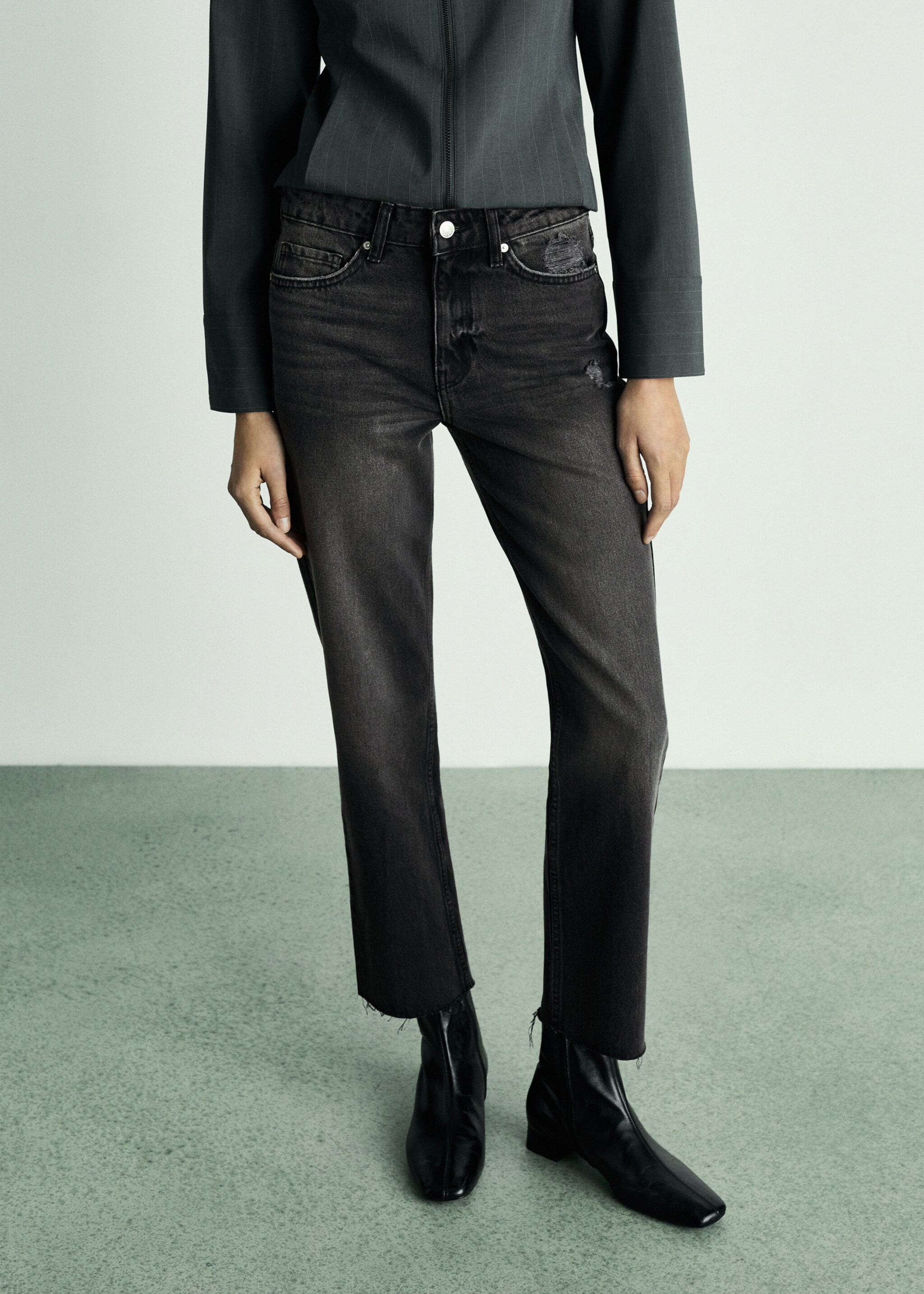 Blanca straight-fit cropped jeans - Medium plane, Black denim. Ref: 77004031-00.