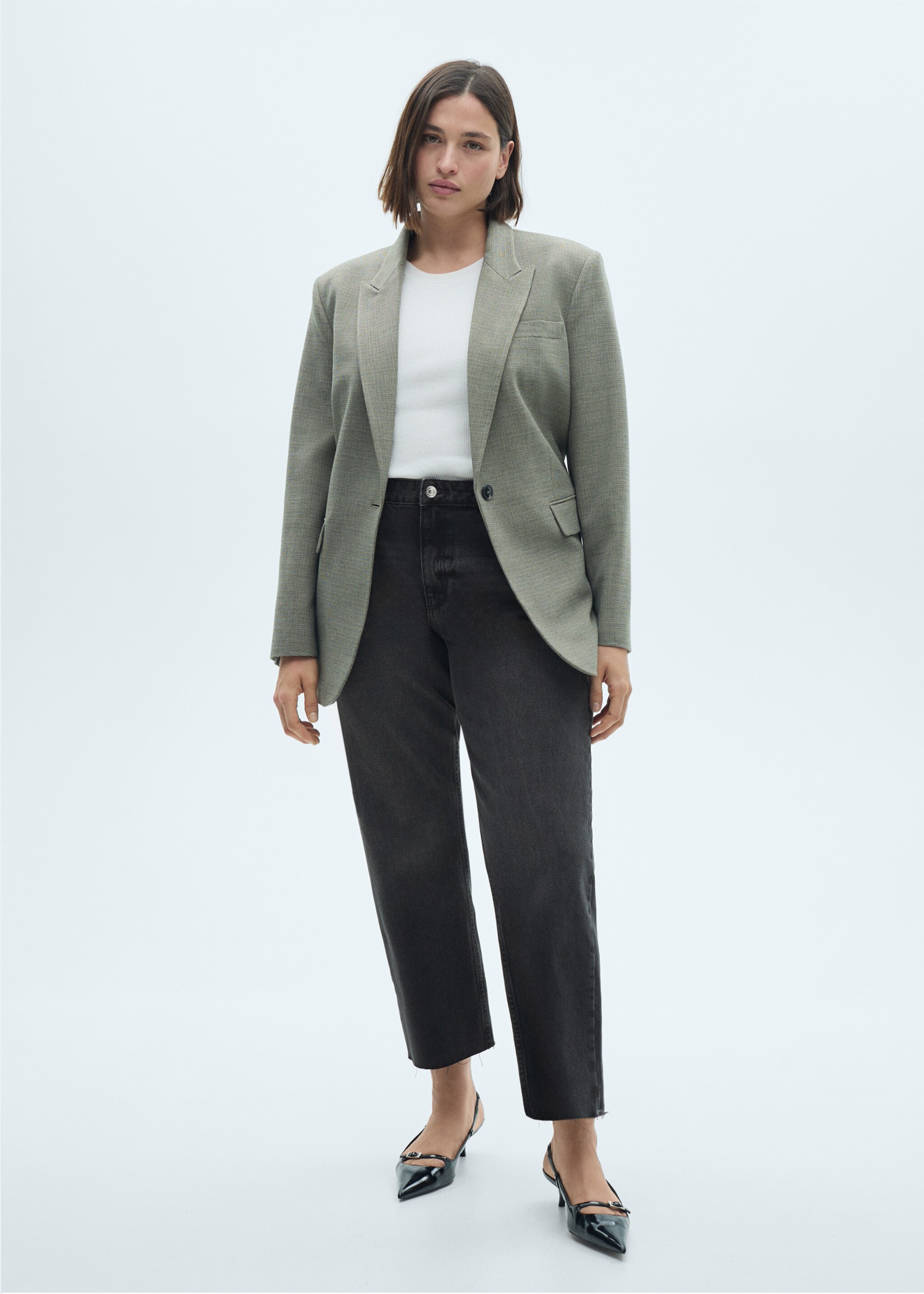 Blanca straight-fit cropped jeans - Details of the article 3, Black denim. Ref: 77004031-00.