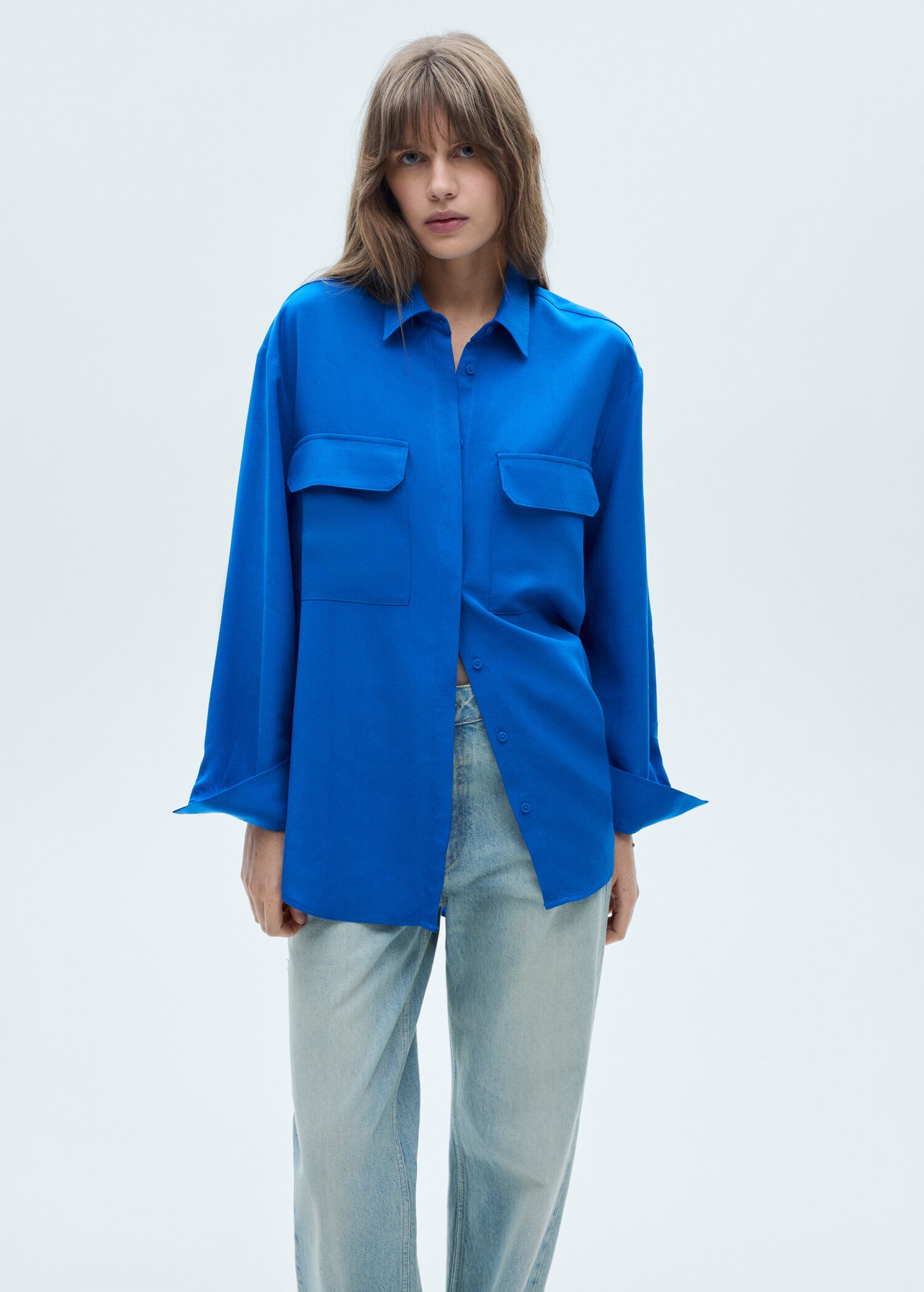 Camisa lyocell bolsillos - Plano medio