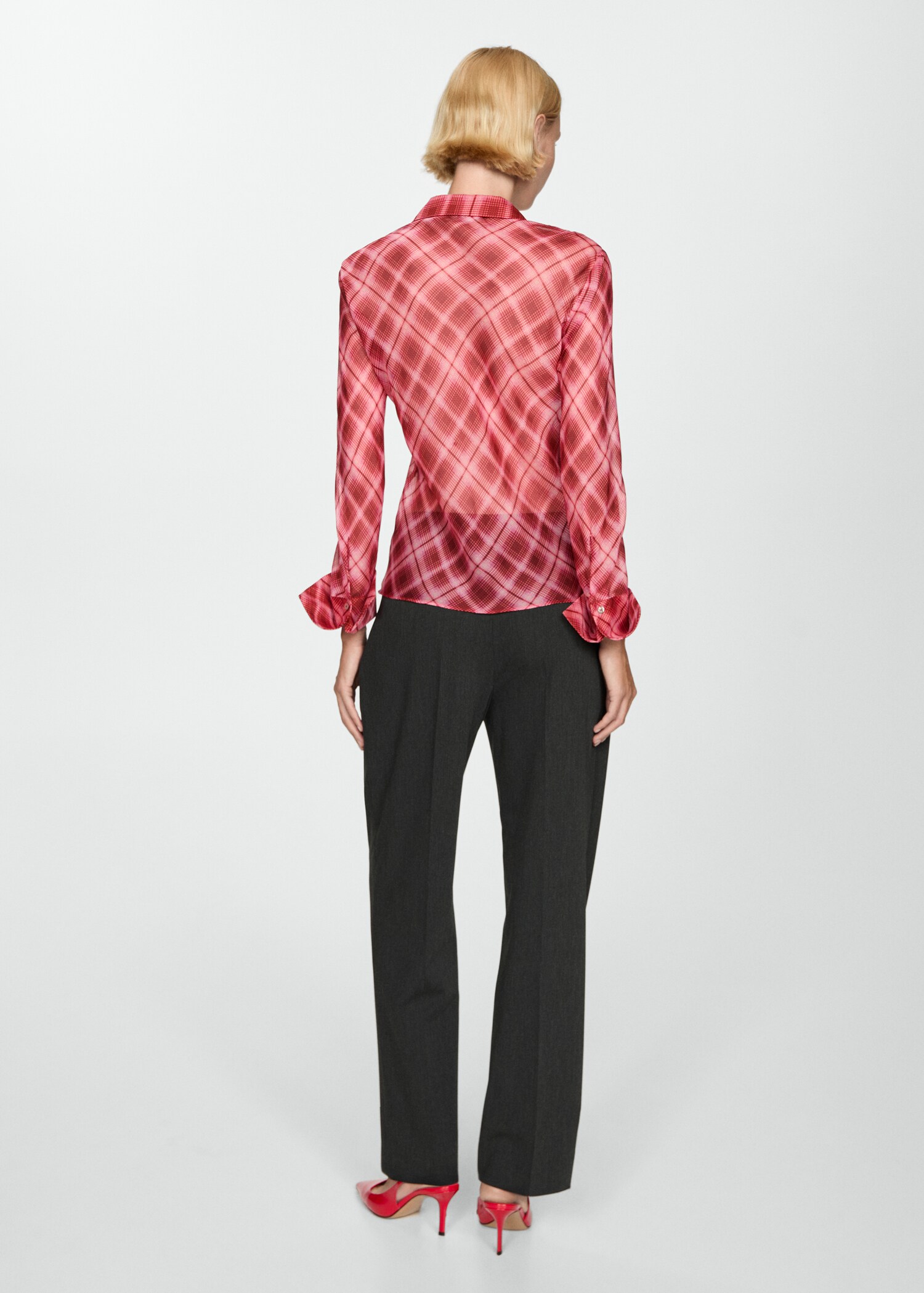 Check-print shirt - Reverse of the article