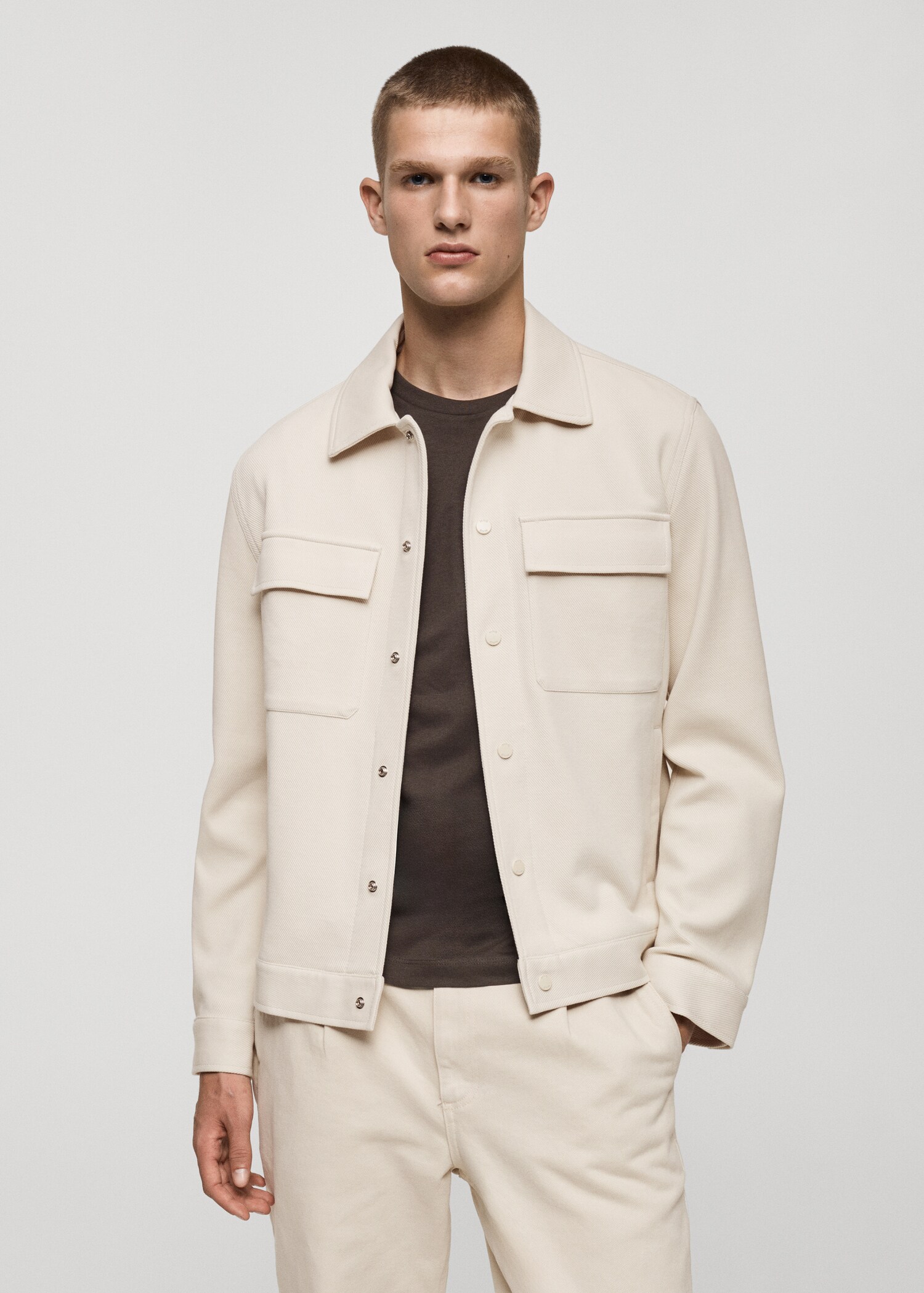 Overshirt aus Baumwoll-Twill mit Taschen - Mittlere Ansicht