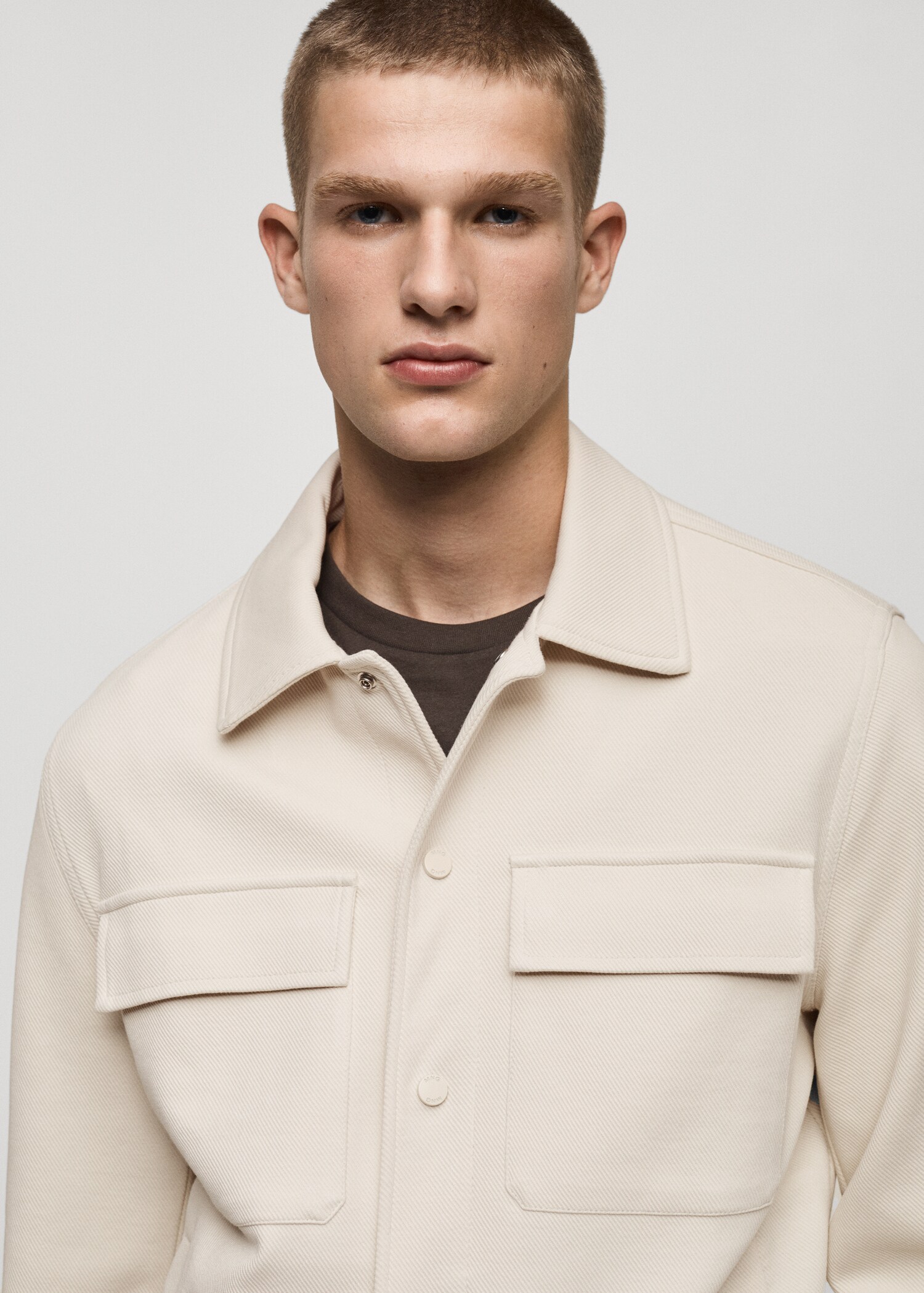 Overshirt aus Baumwoll-Twill mit Taschen - Detail des Artikels 1