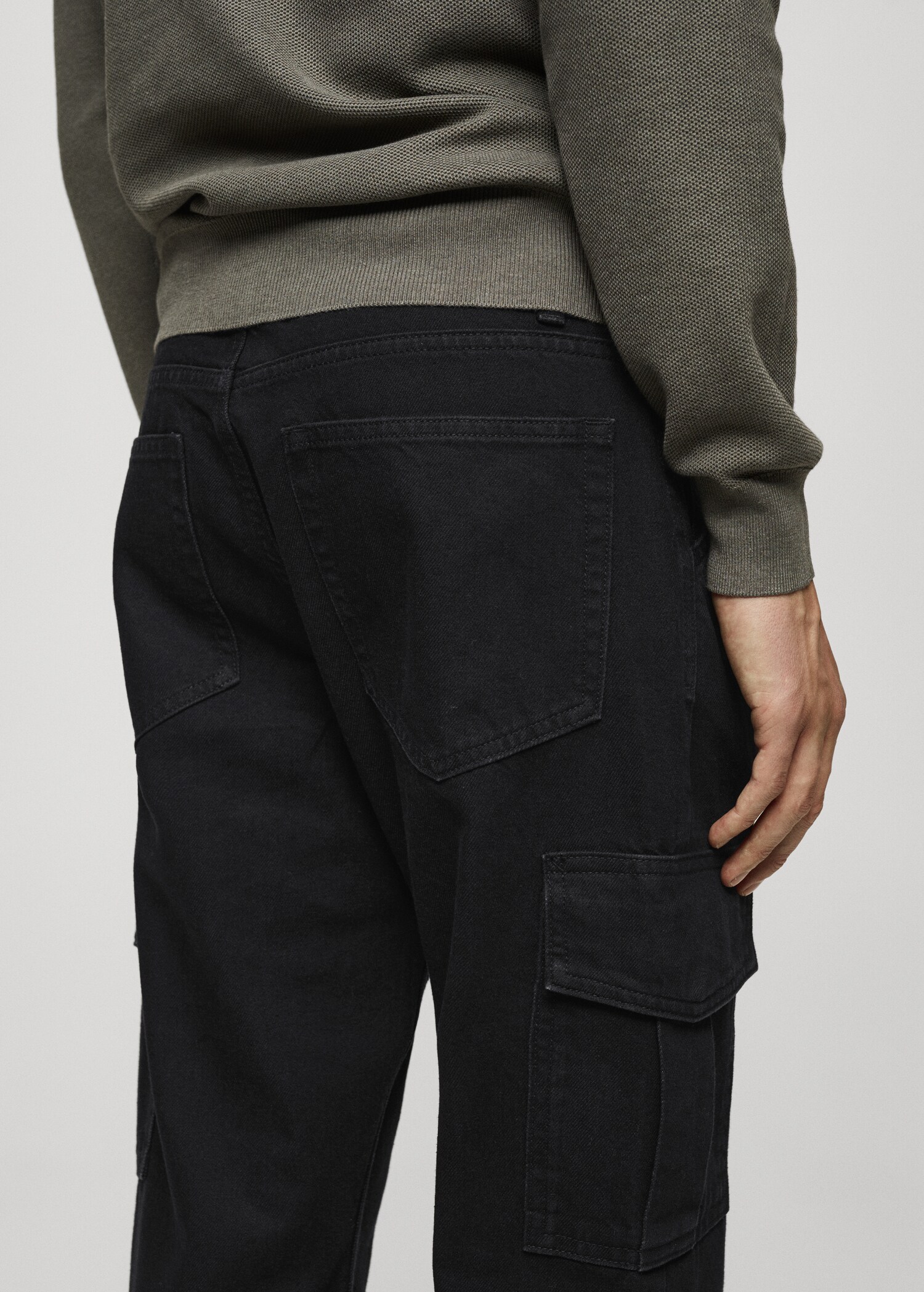 Straight-fit cargo jeans - Details of the article 6