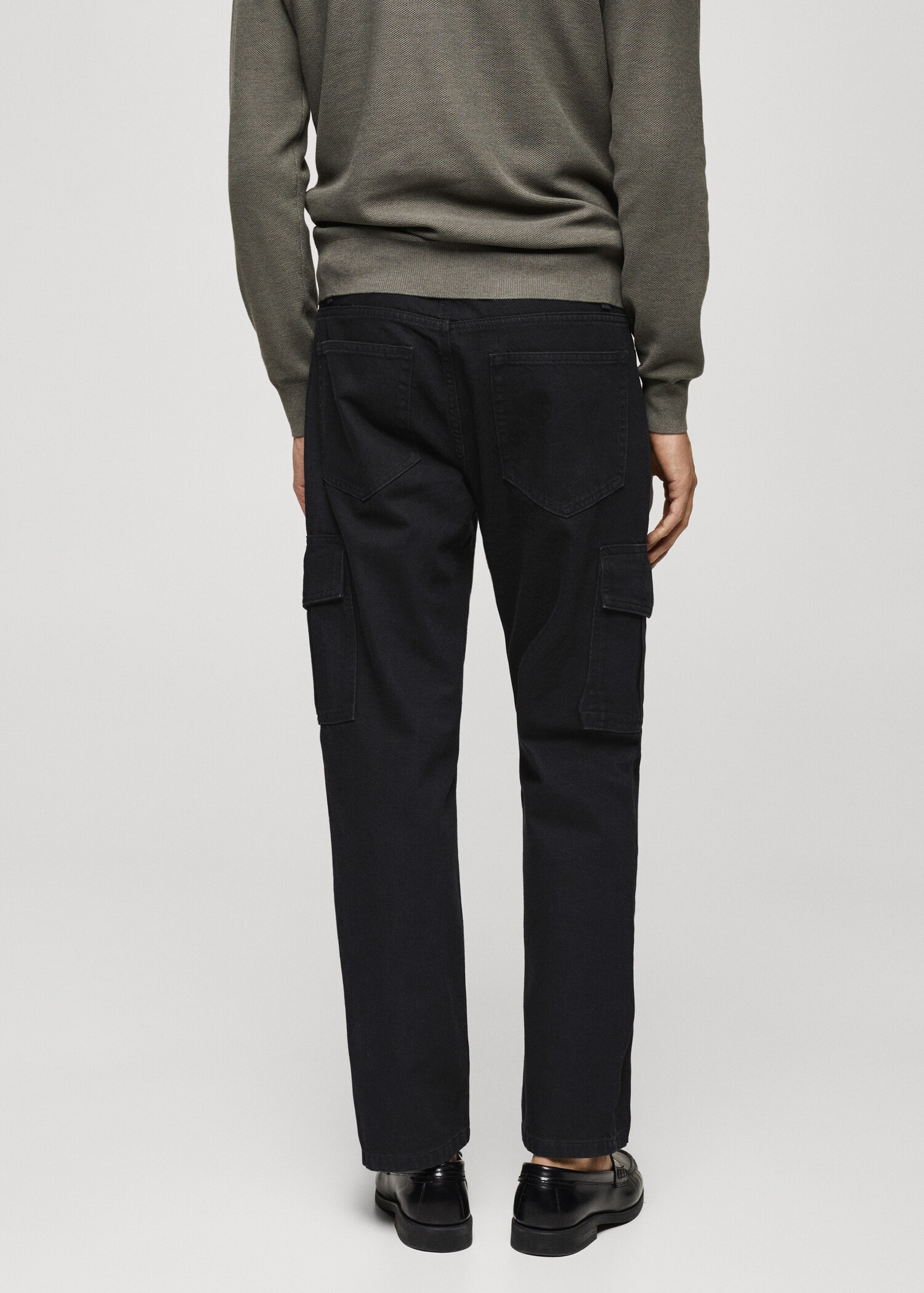 Straight-fit cargo jeans - Reverse of the article